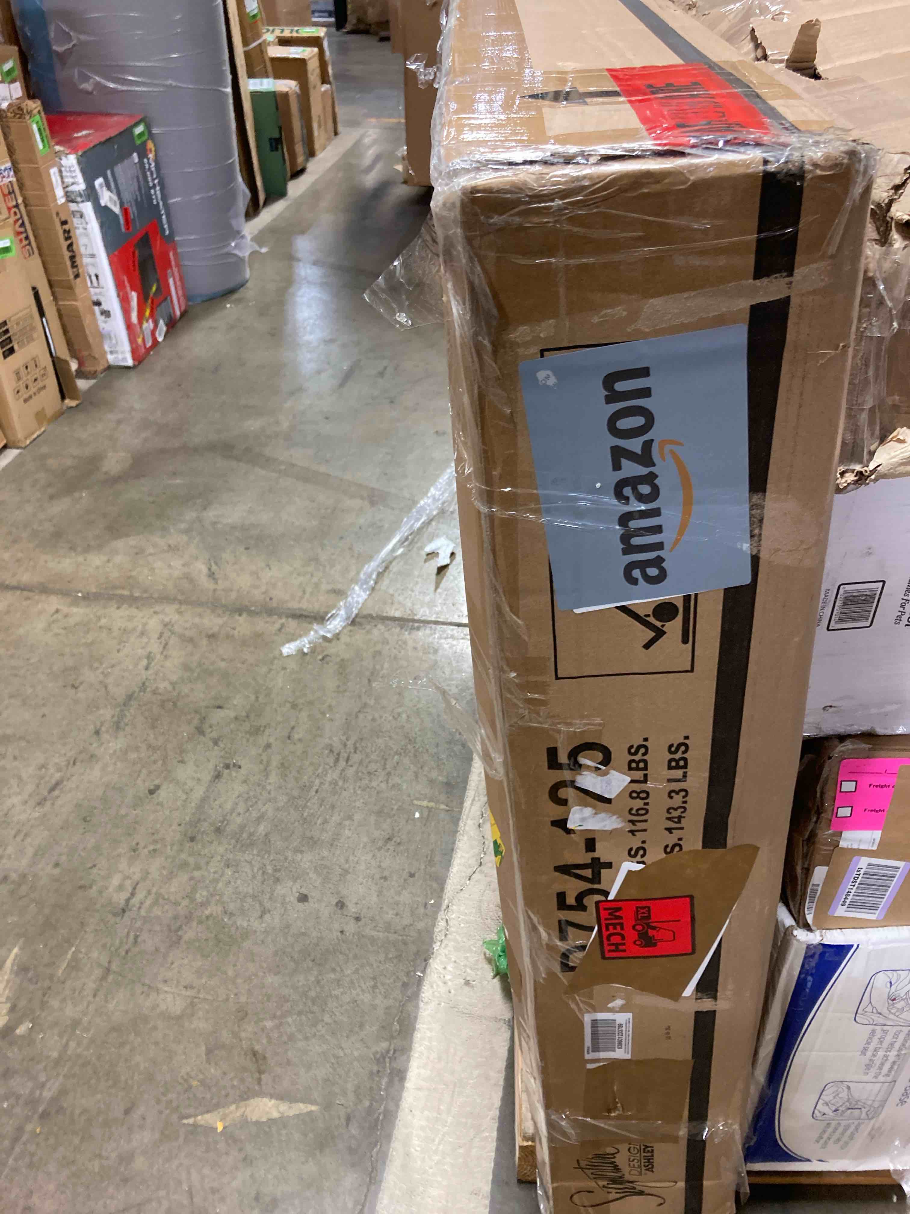 https://s3.amazonaws.com/lotting-images-prod/phillipi/RED5109979_1706027045626.jpeg