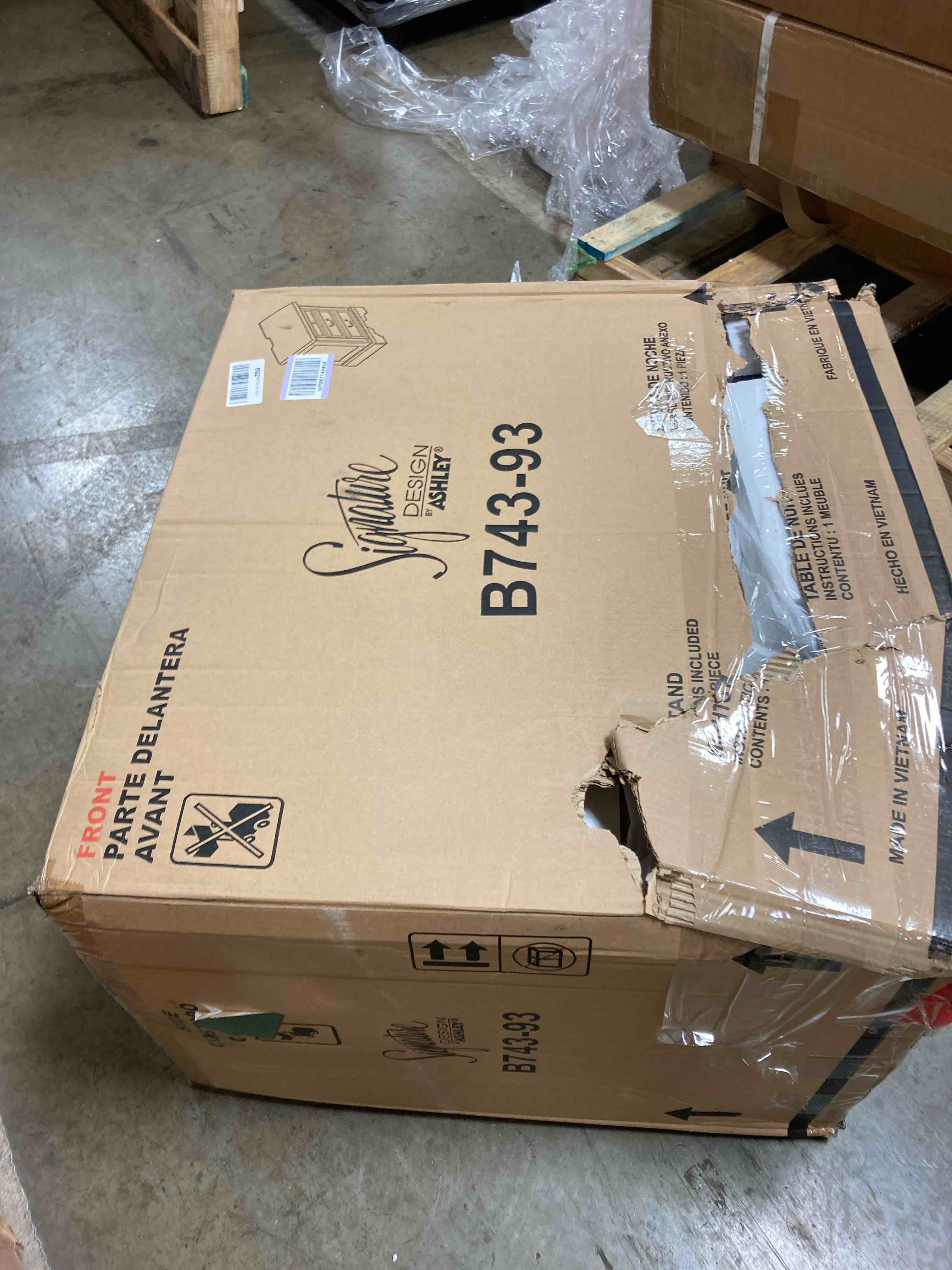 https://s3.amazonaws.com/lotting-images-prod/phillipi/RED5109988_1706029105071.jpeg