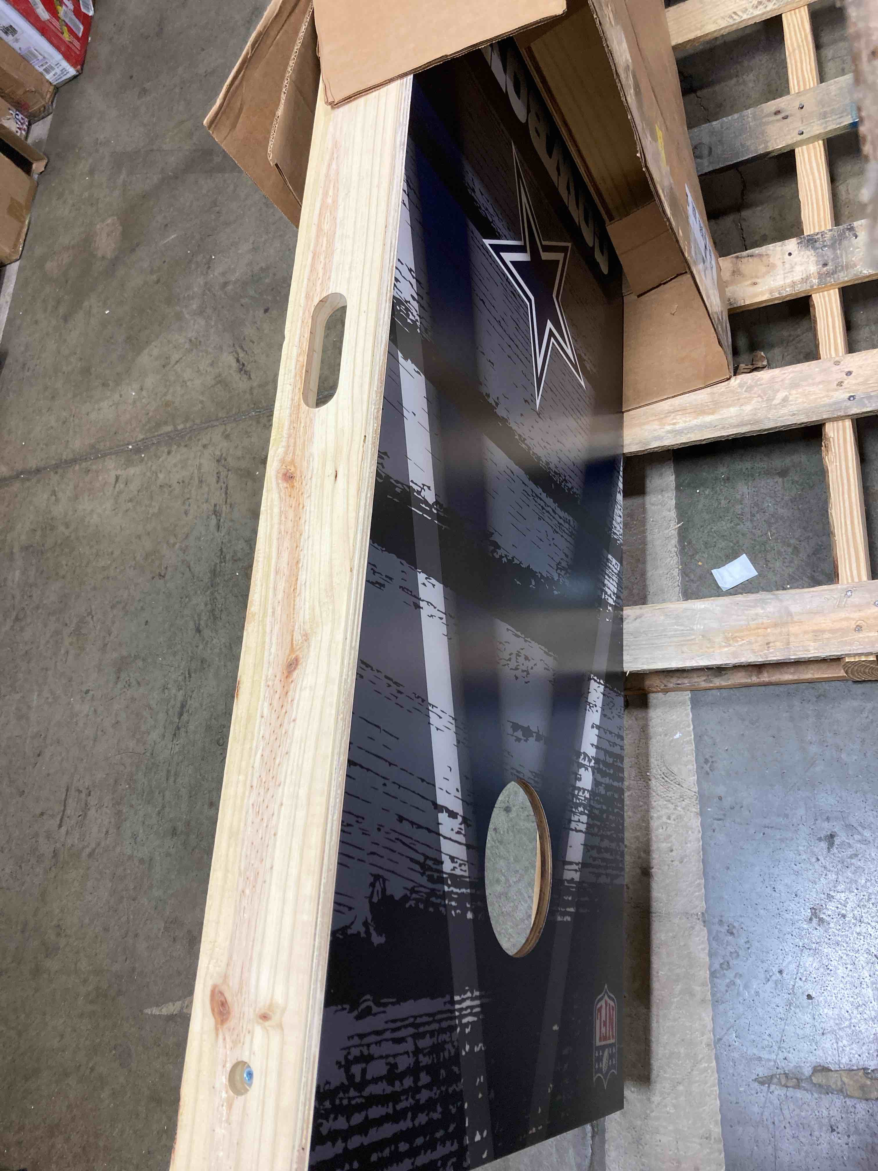 https://s3.amazonaws.com/lotting-images-prod/phillipi/RED5109995_1706030555160.jpeg