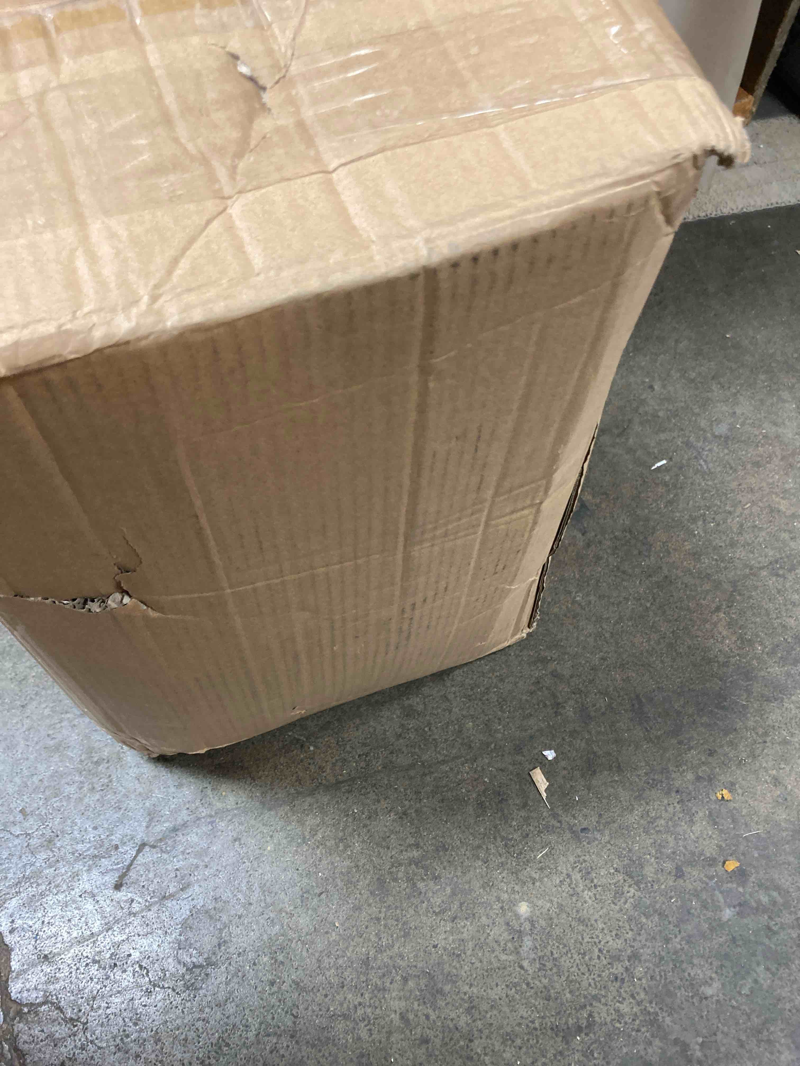 https://s3.amazonaws.com/lotting-images-prod/phillipi/RED5109996_1706030912622.jpeg