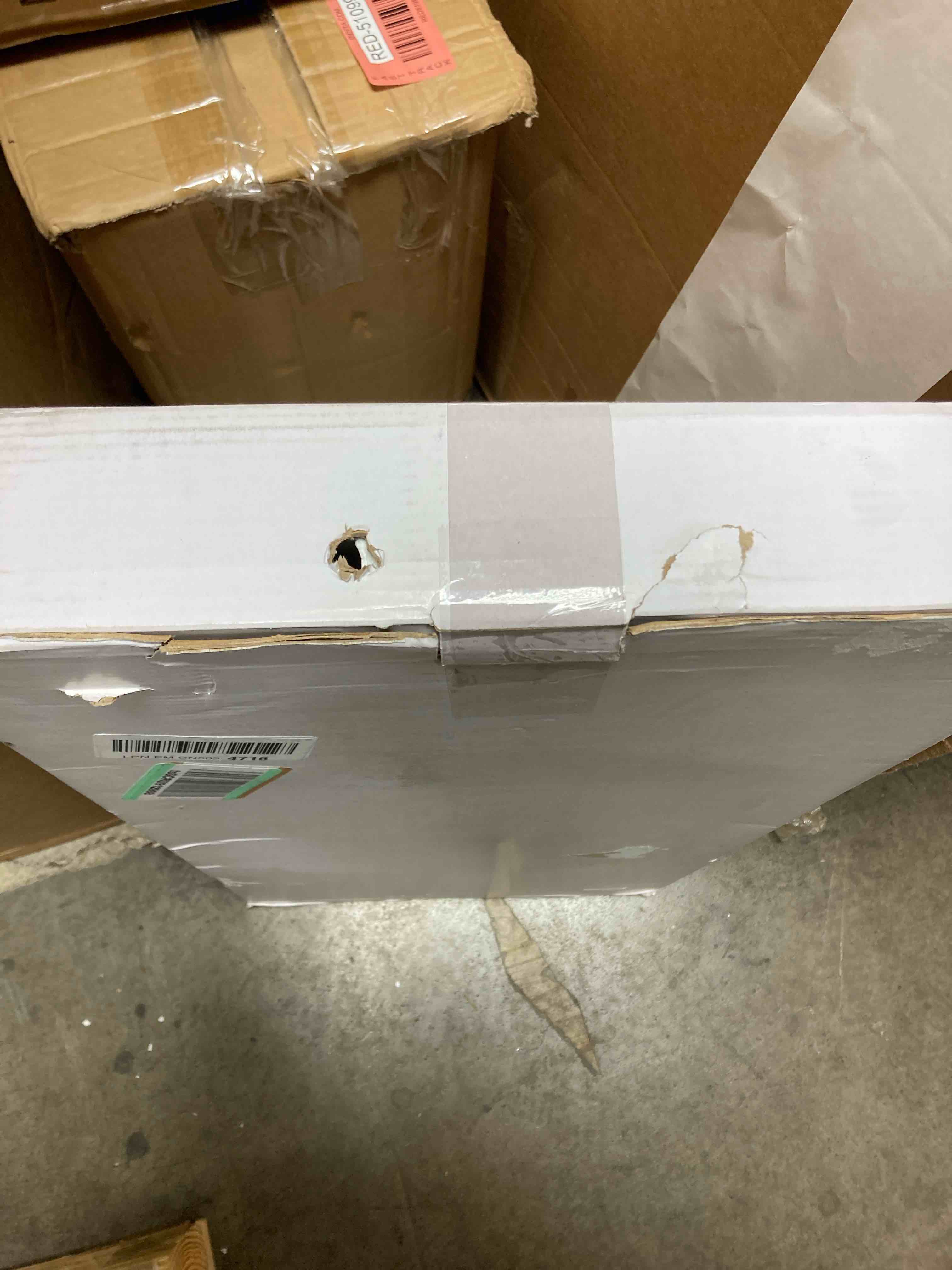 https://s3.amazonaws.com/lotting-images-prod/phillipi/RED5110002_1706032316162.jpeg
