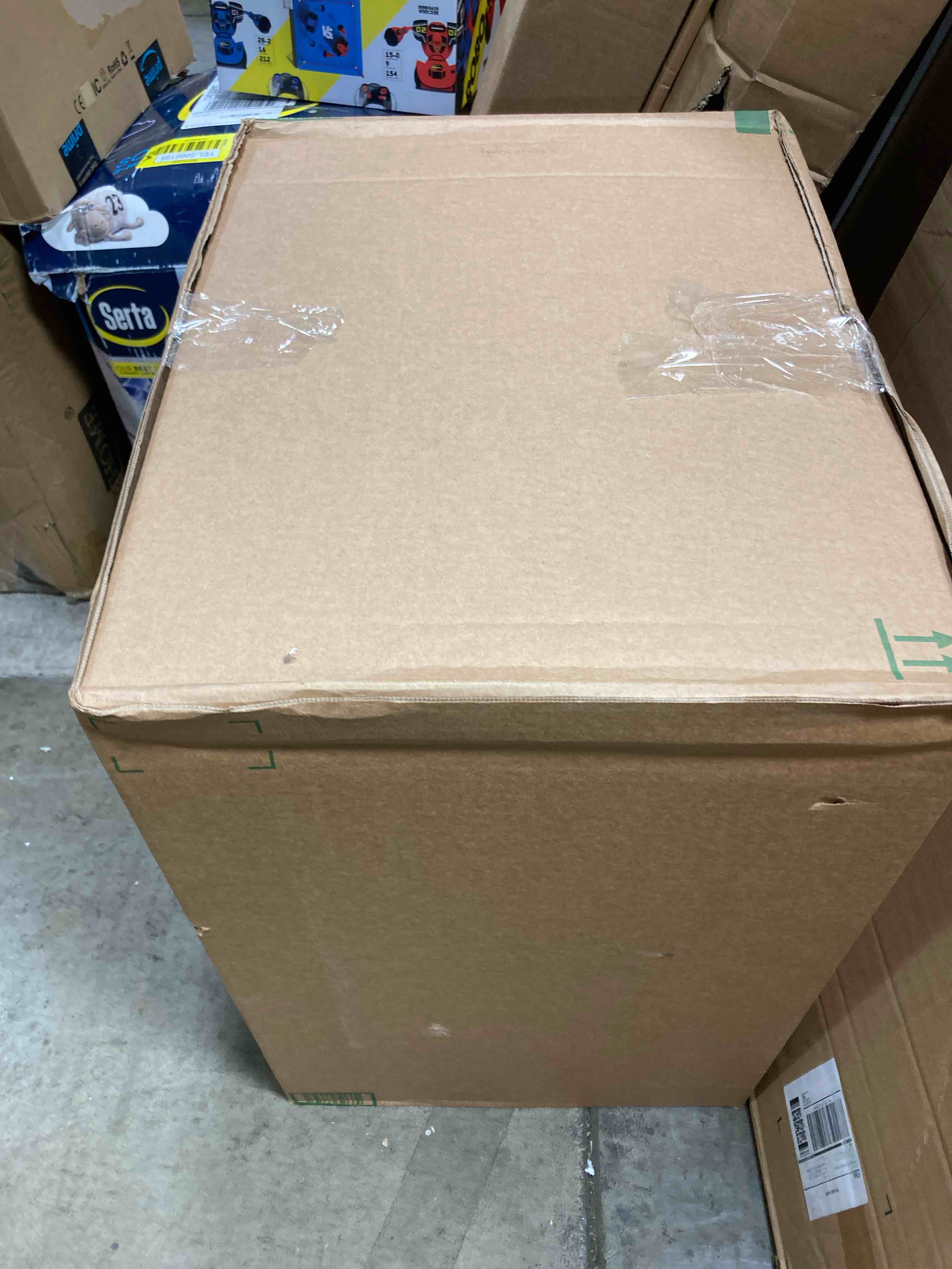 https://s3.amazonaws.com/lotting-images-prod/phillipi/RED5110007_1706036423548.jpeg