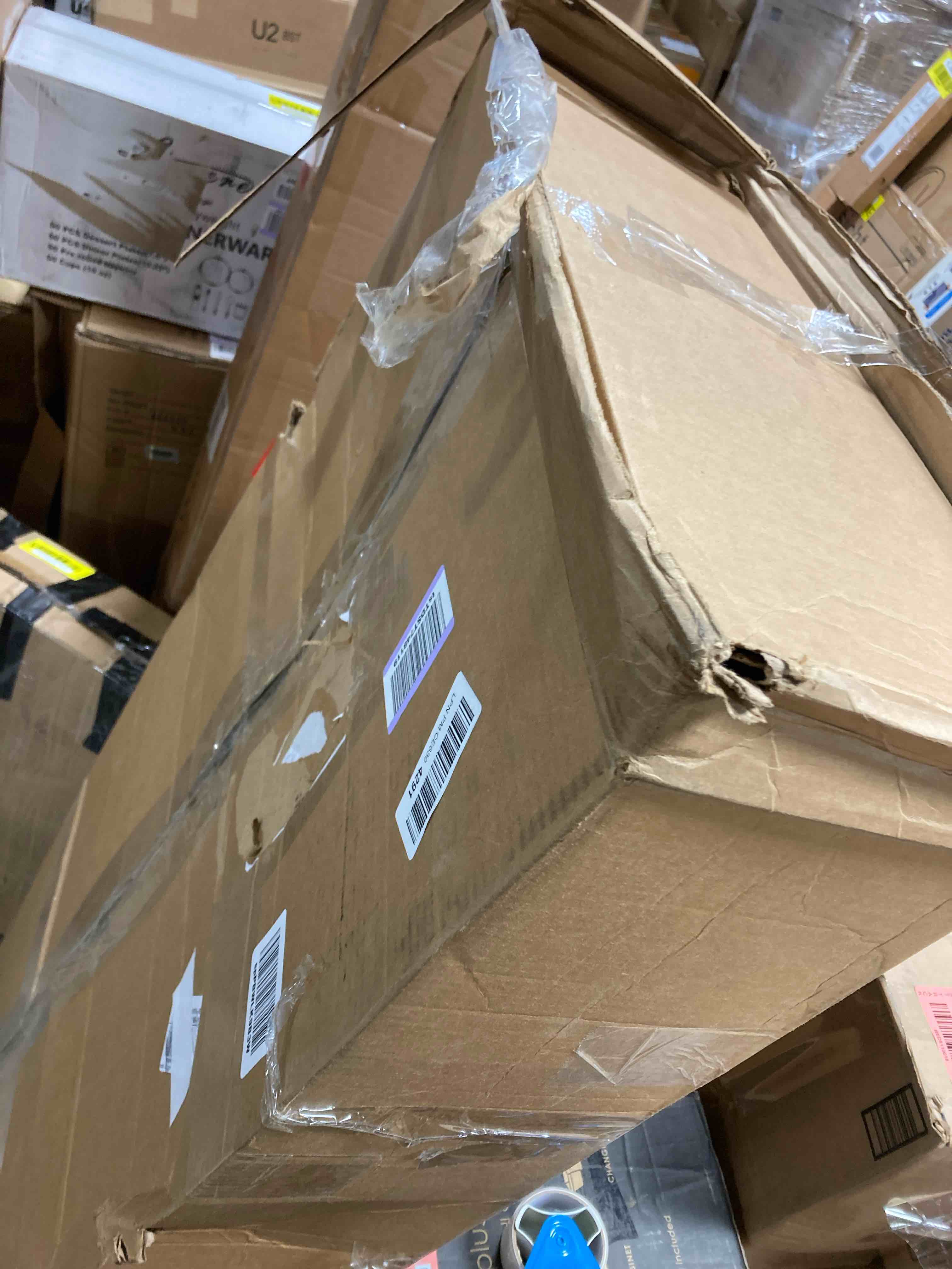 https://s3.amazonaws.com/lotting-images-prod/phillipi/RED5110021_1706040227379.jpeg