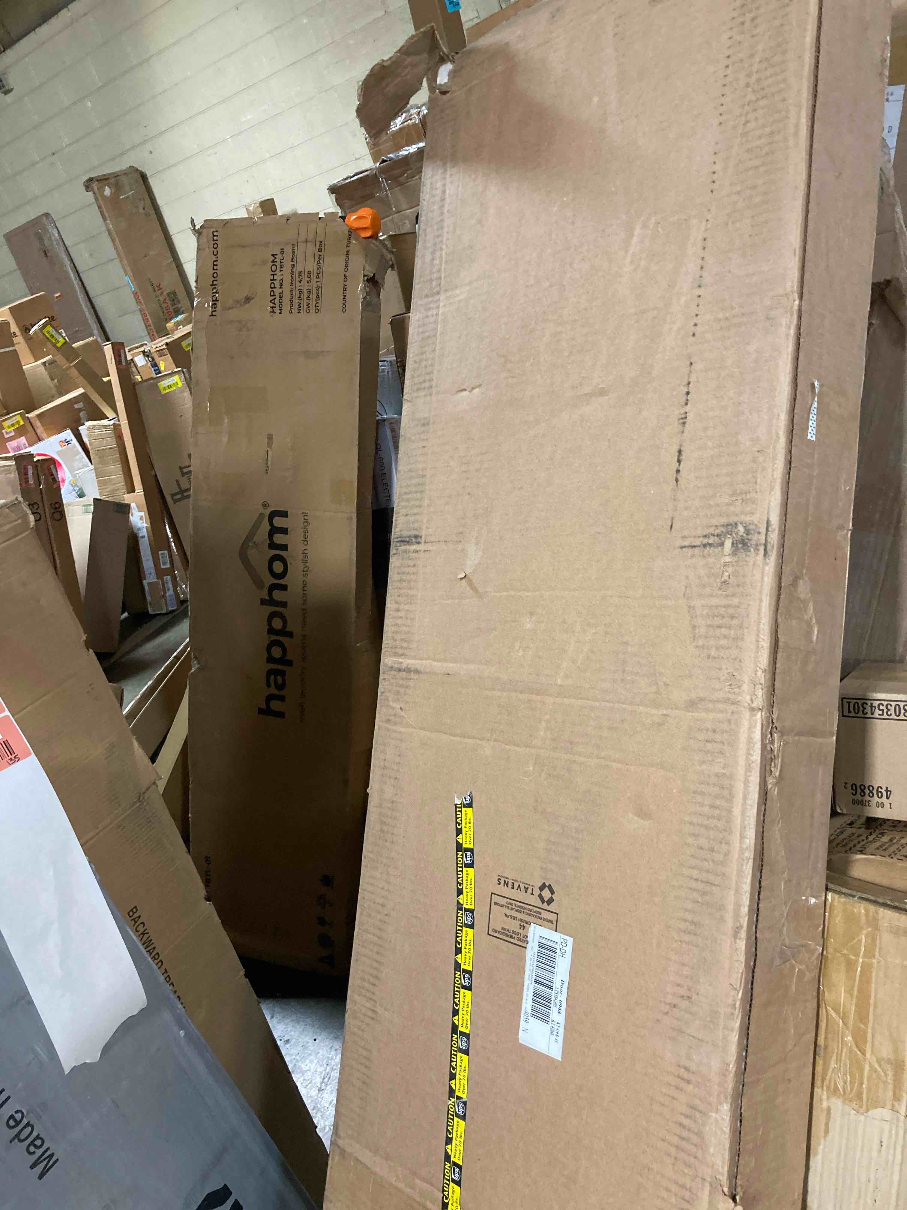 https://s3.amazonaws.com/lotting-images-prod/phillipi/RED5110033_1706114178620.jpeg