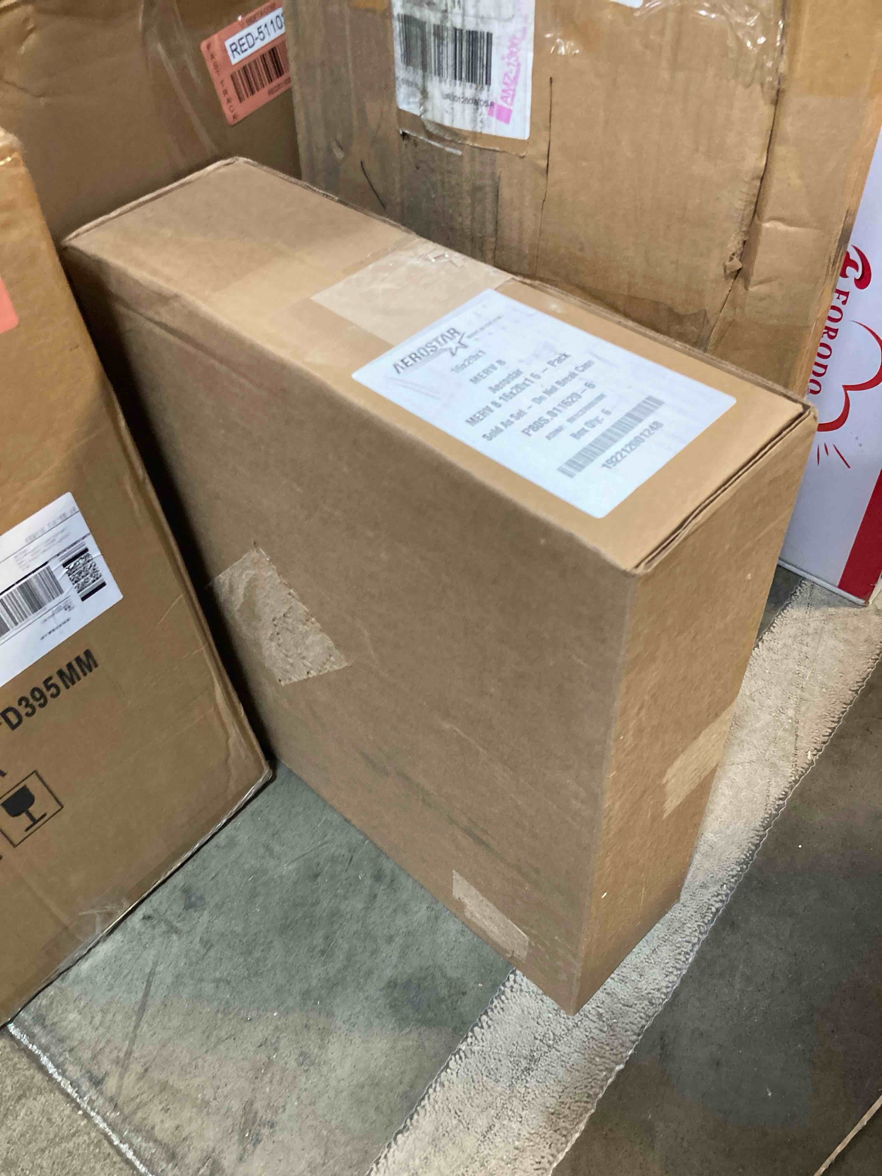 https://s3.amazonaws.com/lotting-images-prod/phillipi/RED5110387_1706808928692.jpeg