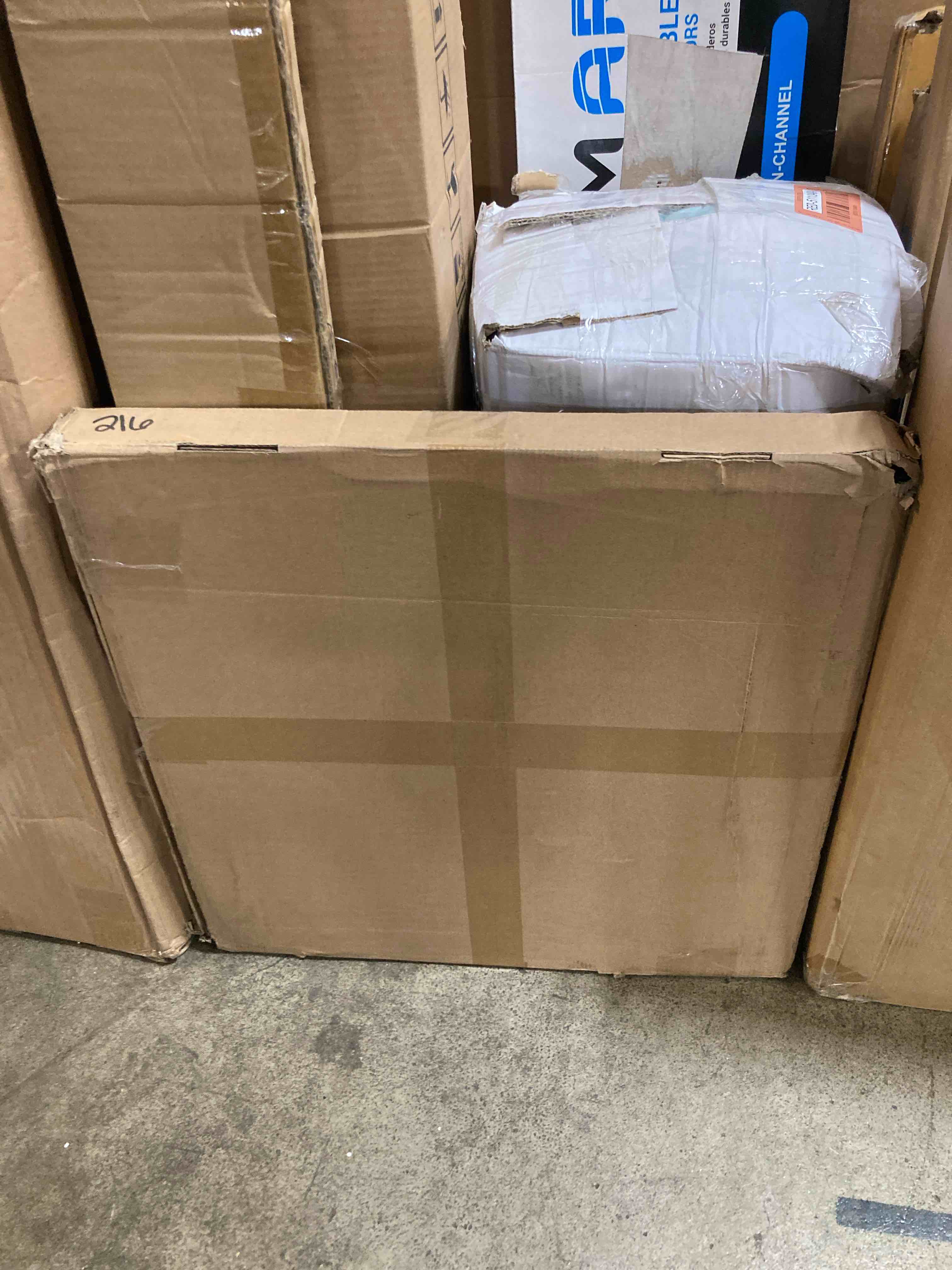 https://s3.amazonaws.com/lotting-images-prod/phillipi/RED5110412_1706811577142.jpeg