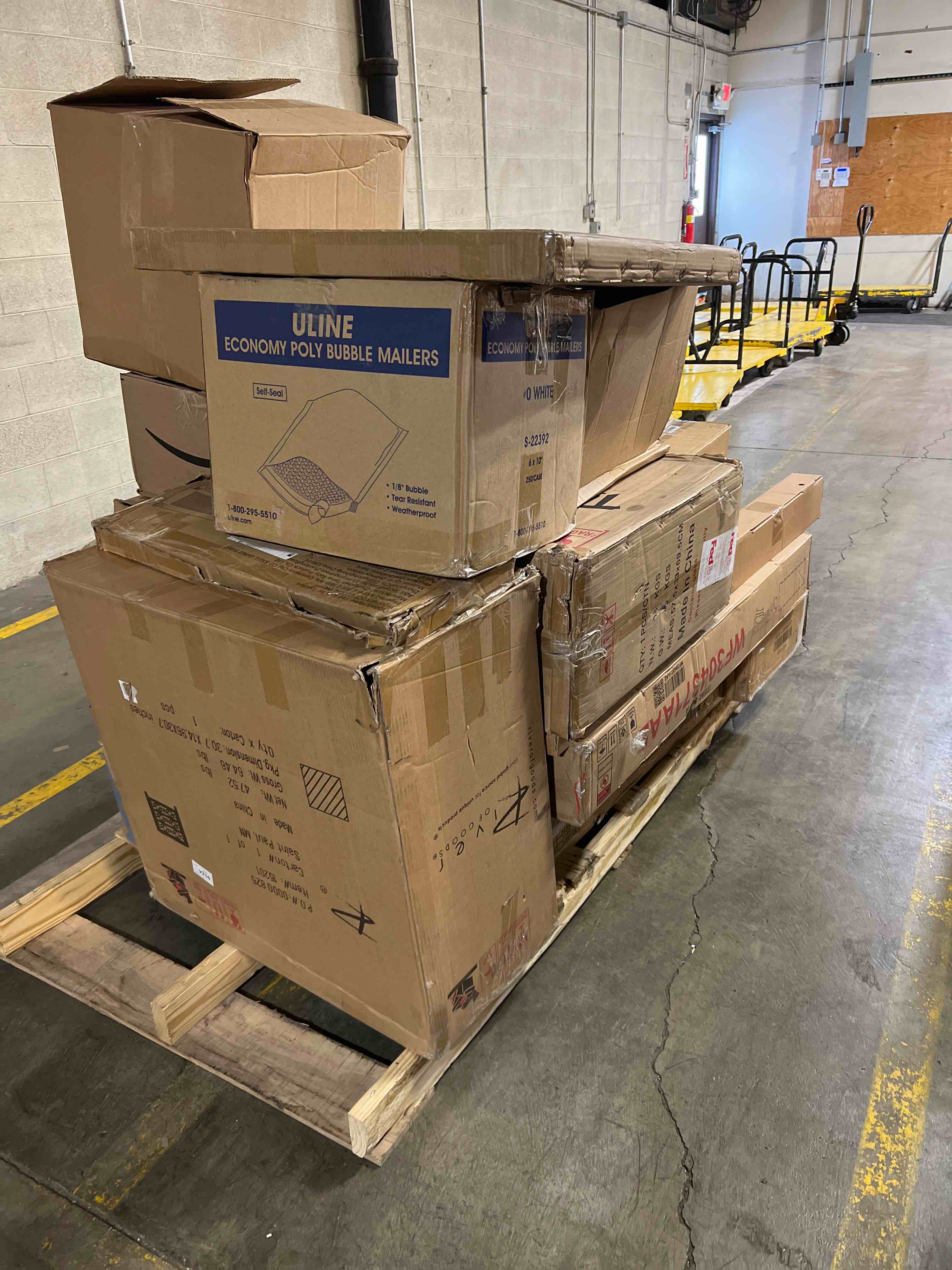 https://s3.amazonaws.com/lotting-images-prod/phillipi/RED5110499_1707149519371.jpeg