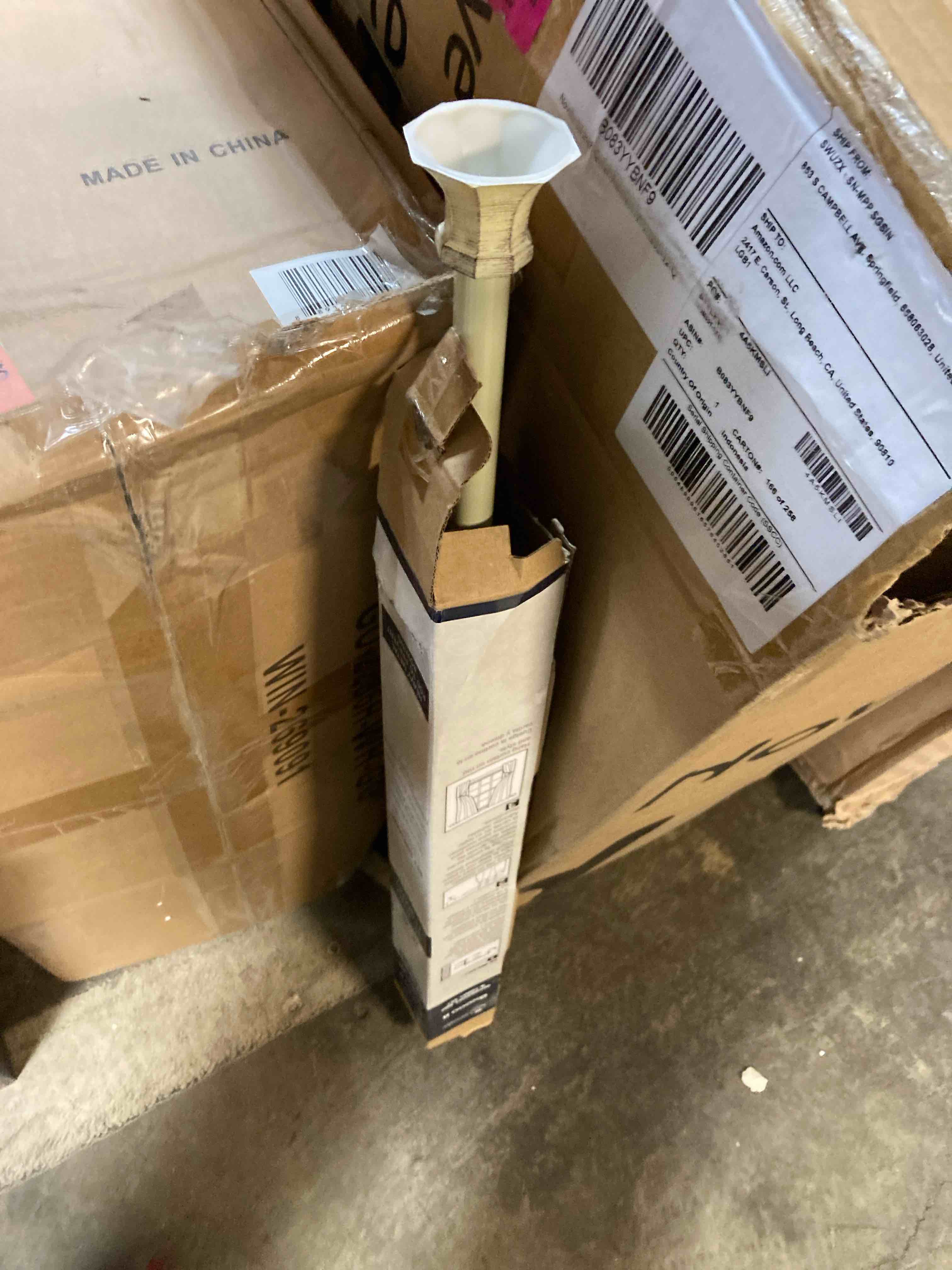 https://s3.amazonaws.com/lotting-images-prod/phillipi/RED5110597_1707843923138.jpeg