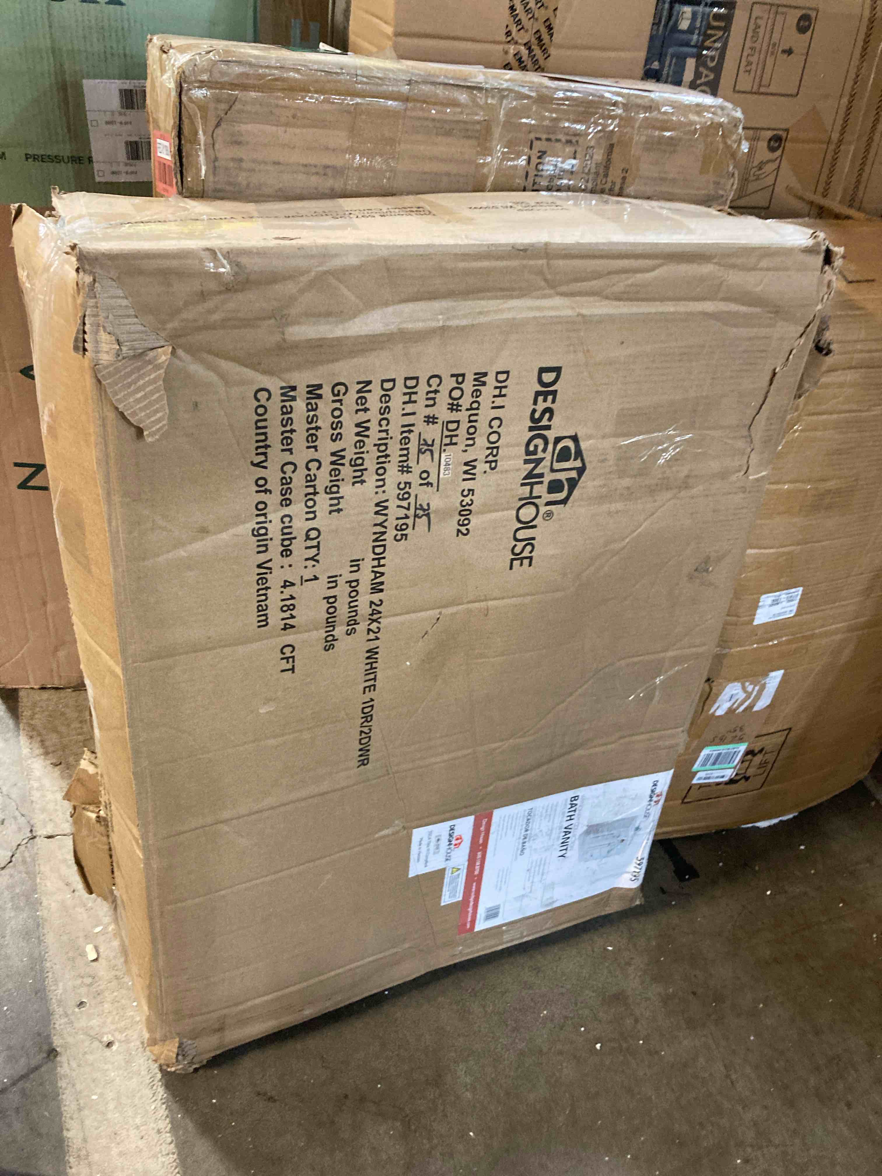 https://s3.amazonaws.com/lotting-images-prod/phillipi/RED5110602_1707844491632.jpeg