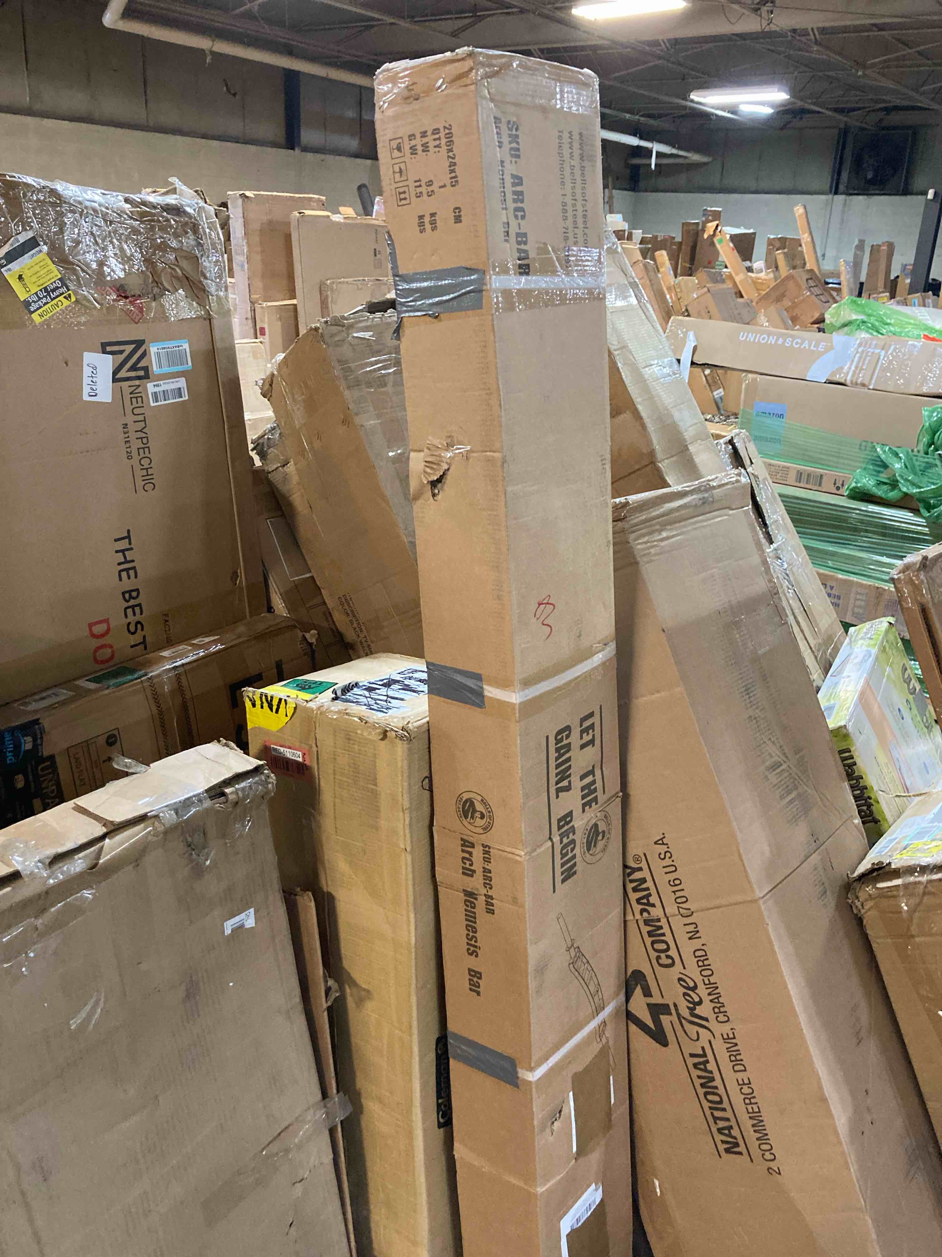 https://s3.amazonaws.com/lotting-images-prod/phillipi/RED5110606_1707845045753.jpeg
