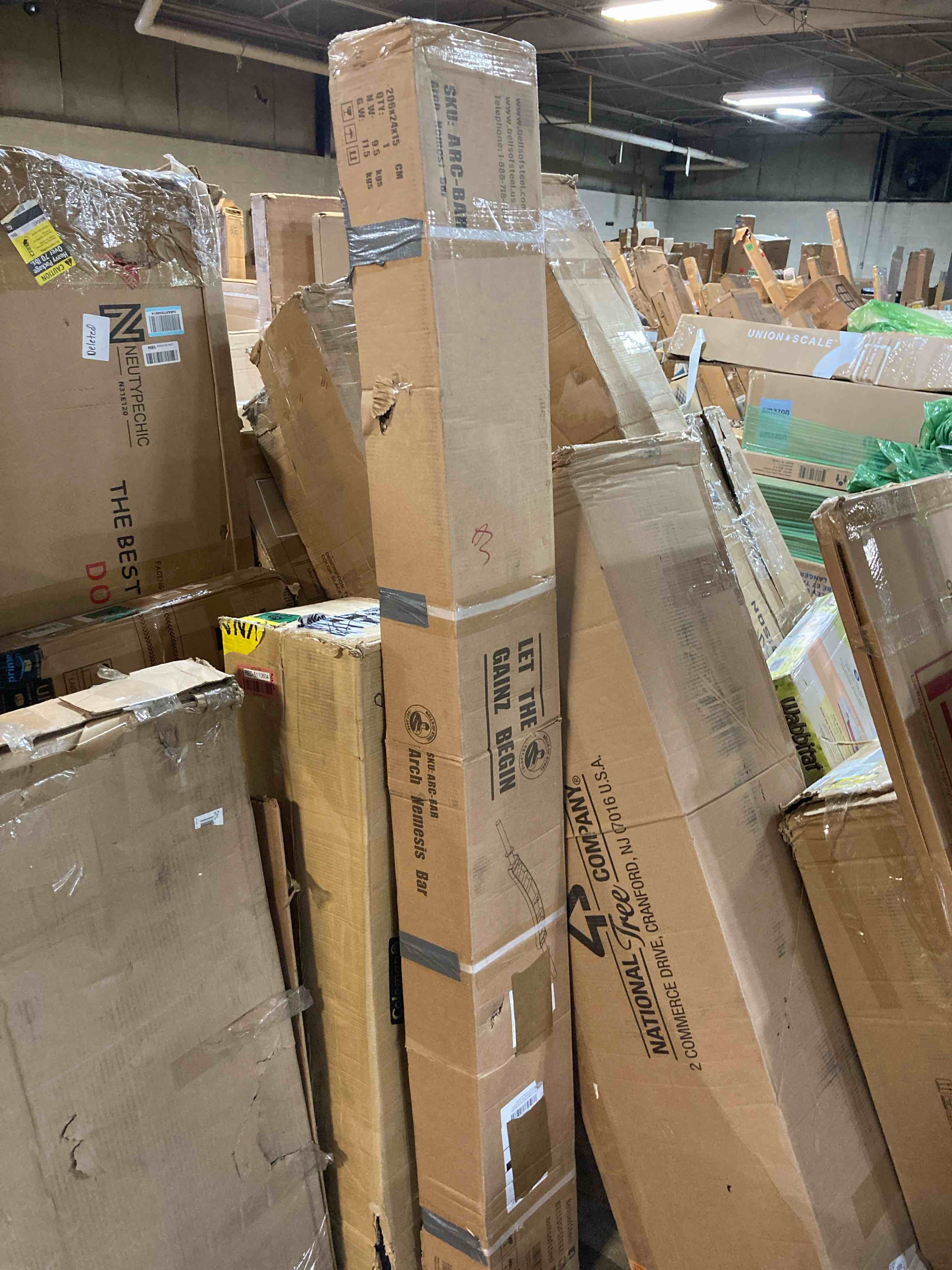 https://s3.amazonaws.com/lotting-images-prod/phillipi/RED5110606_1707845046967.jpeg