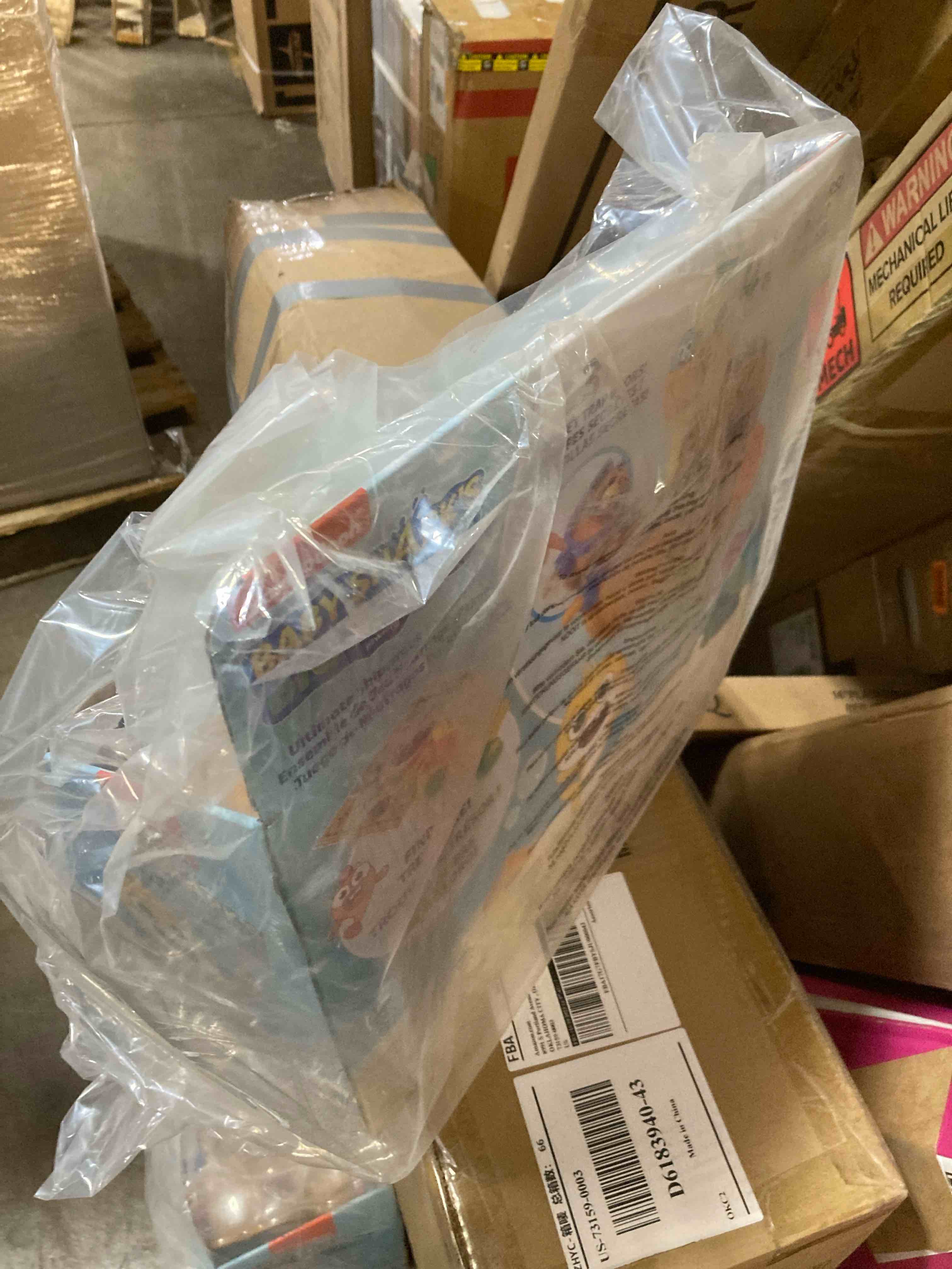 https://s3.amazonaws.com/lotting-images-prod/phillipi/RED5110699_1707847979042.jpeg