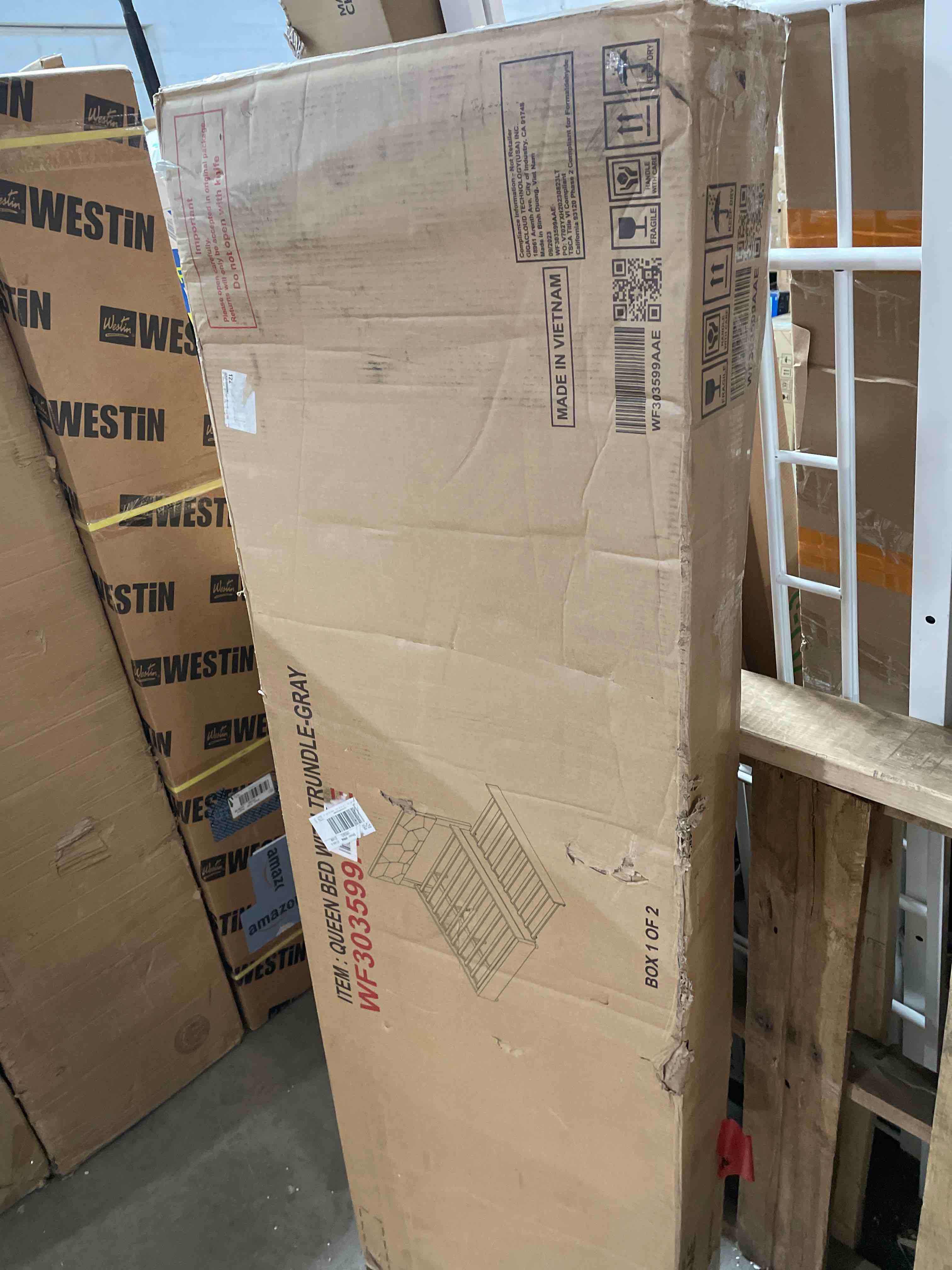 https://s3.amazonaws.com/lotting-images-prod/phillipi/RED5111006_1703623960102.jpeg