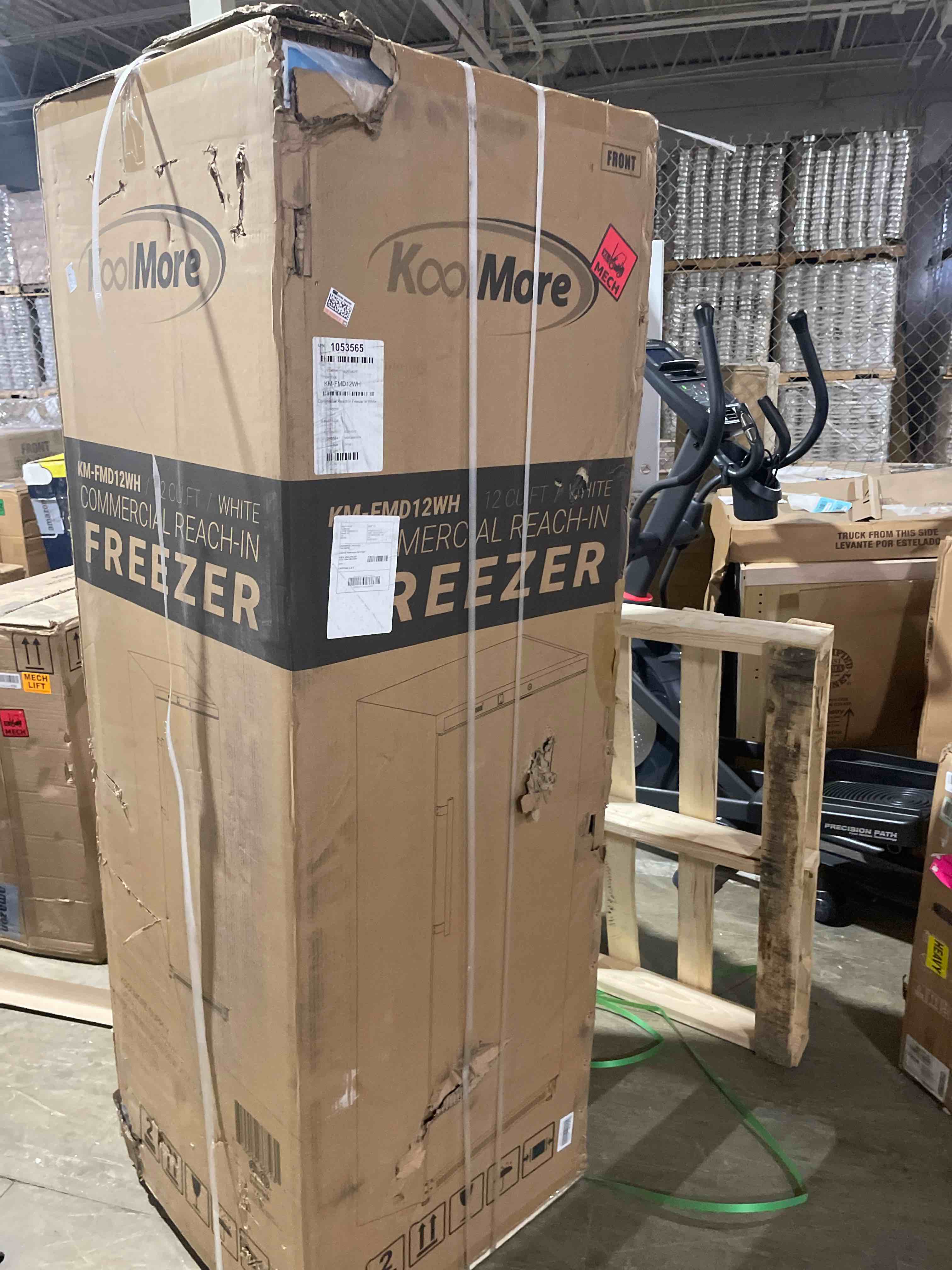 https://s3.amazonaws.com/lotting-images-prod/phillipi/RED5111069_1705093747129.jpeg