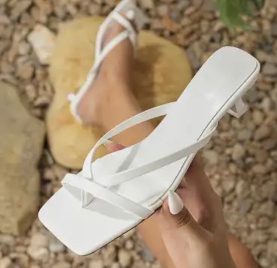 7.5 Coutgo Womens Thong Heels Mules Kitten Low Heeled Slide Sandals Square Toe Slip on Summer Dress Shoes
