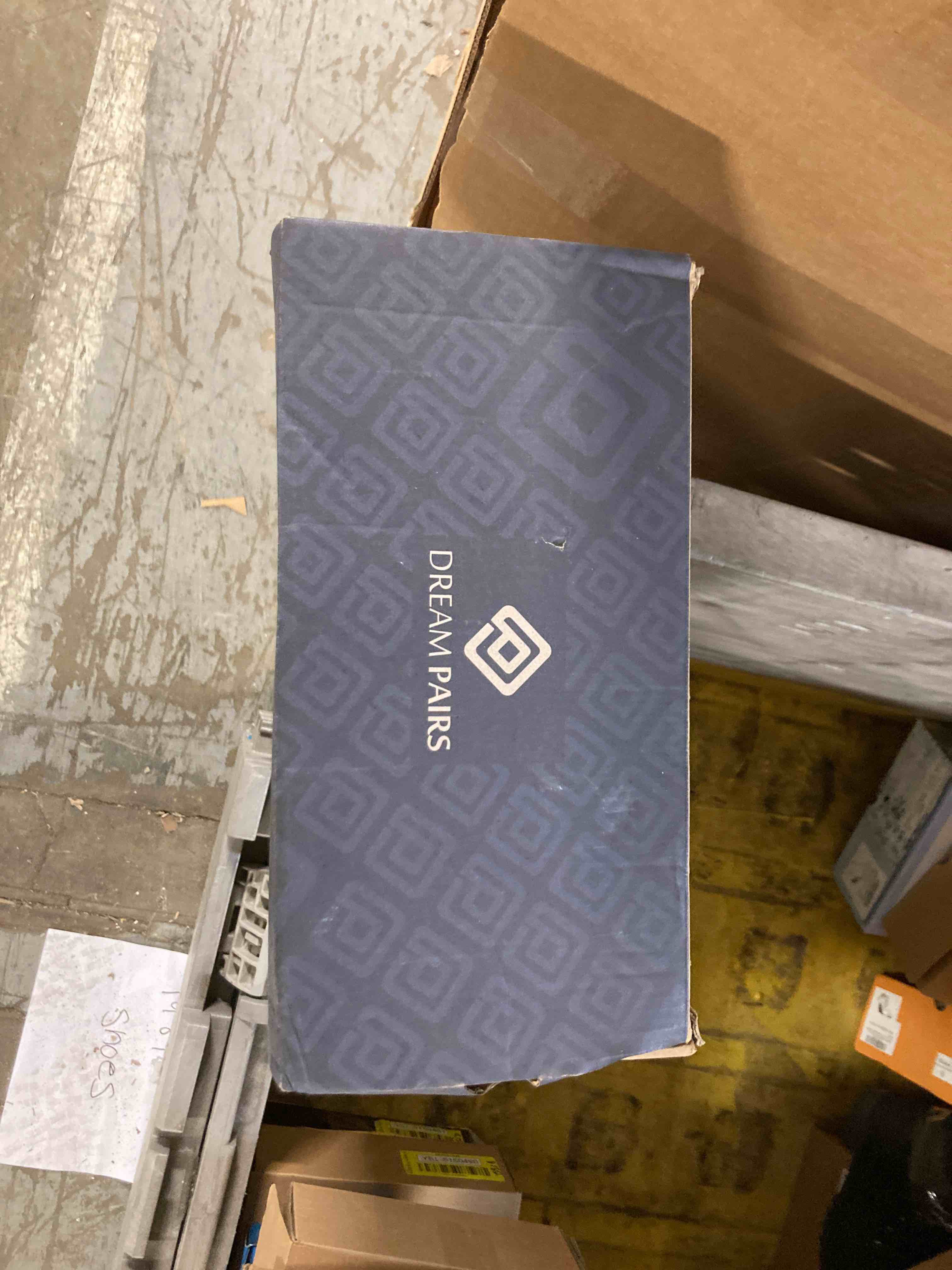 https://s3.amazonaws.com/lotting-images-prod/phillipi/RED5111087_1703883816845.jpeg