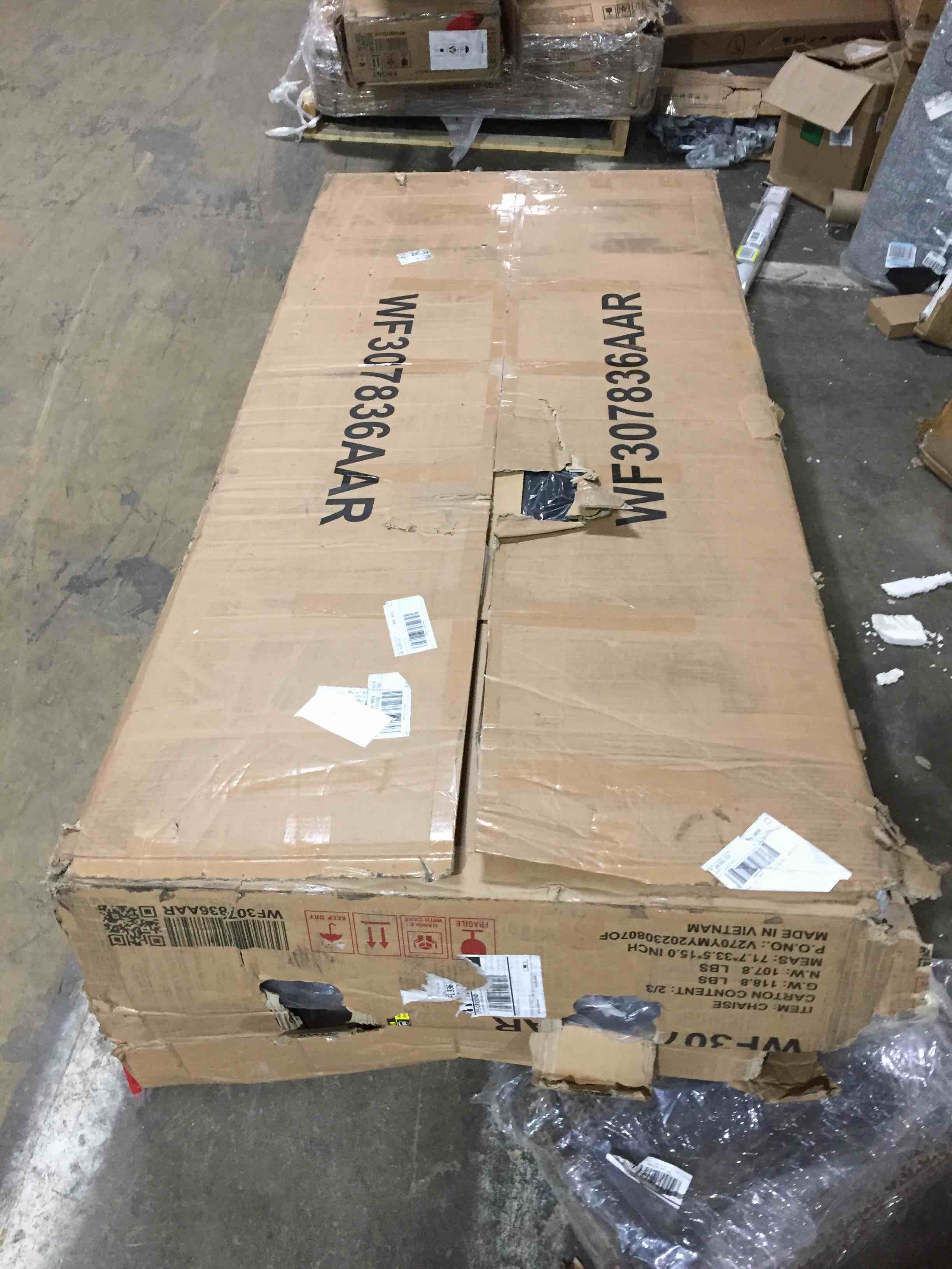 https://s3.amazonaws.com/lotting-images-prod/phillipi/RED5111137_1704213360295.jpeg