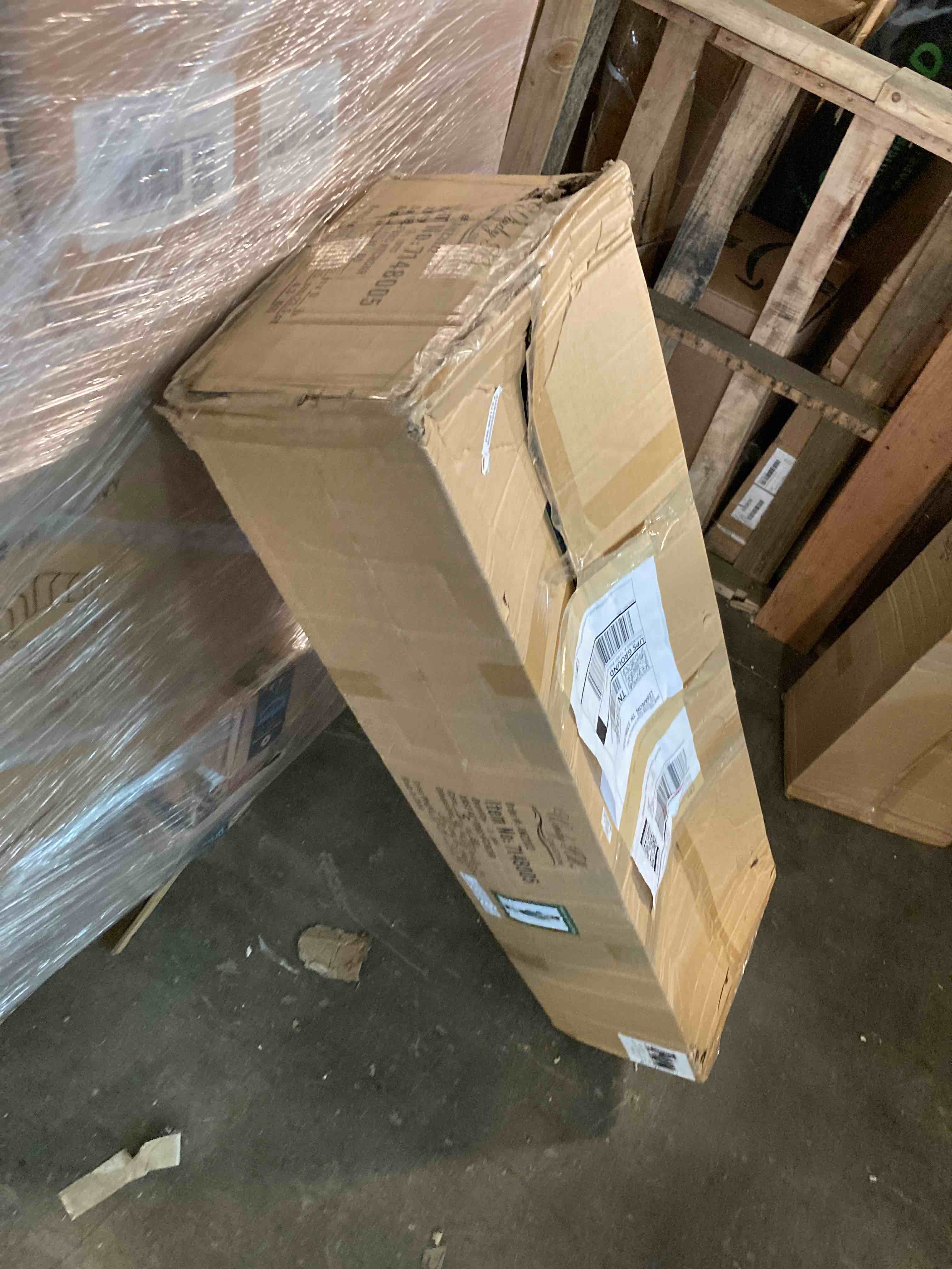 https://s3.amazonaws.com/lotting-images-prod/phillipi/RED5111749_1704746101371.jpeg