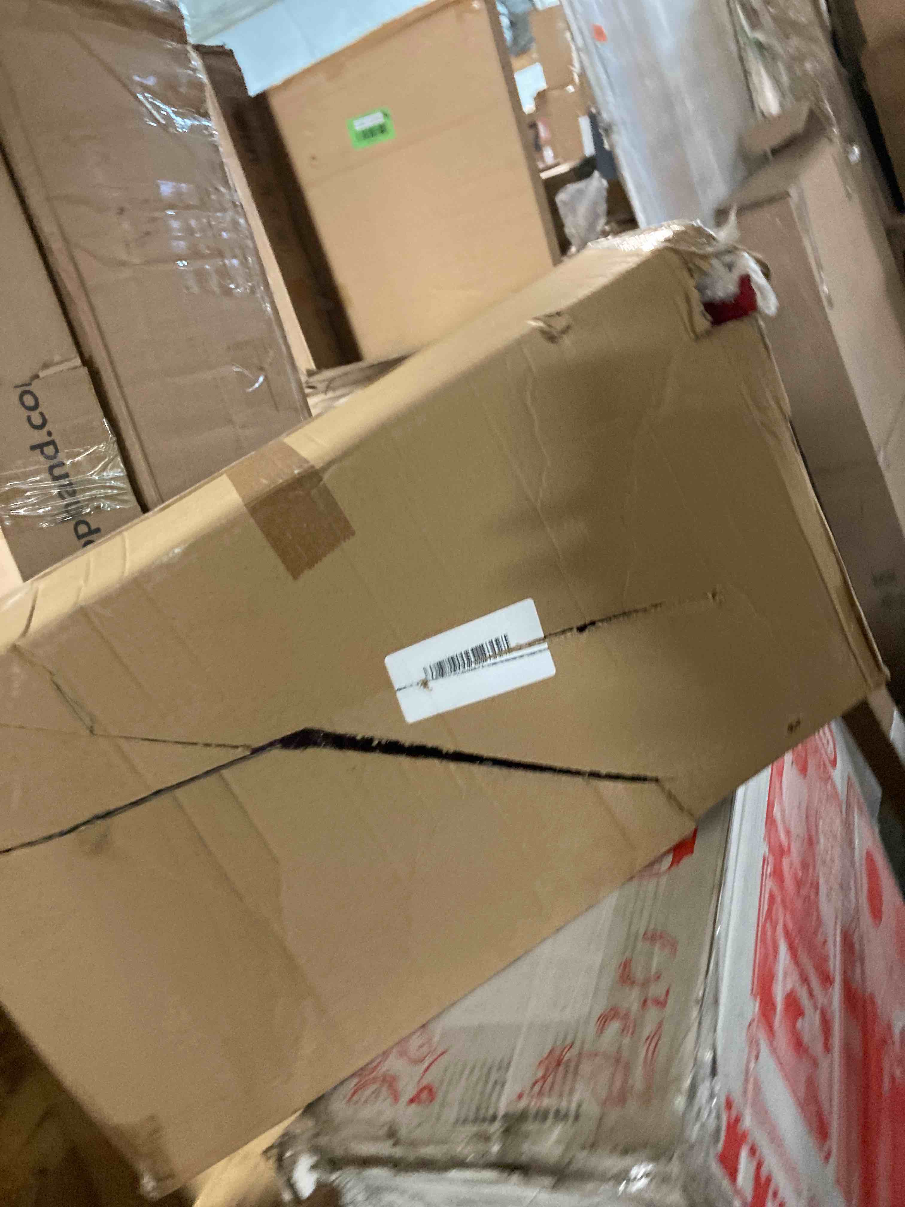 https://s3.amazonaws.com/lotting-images-prod/phillipi/RED5111806_1704814816808.jpeg