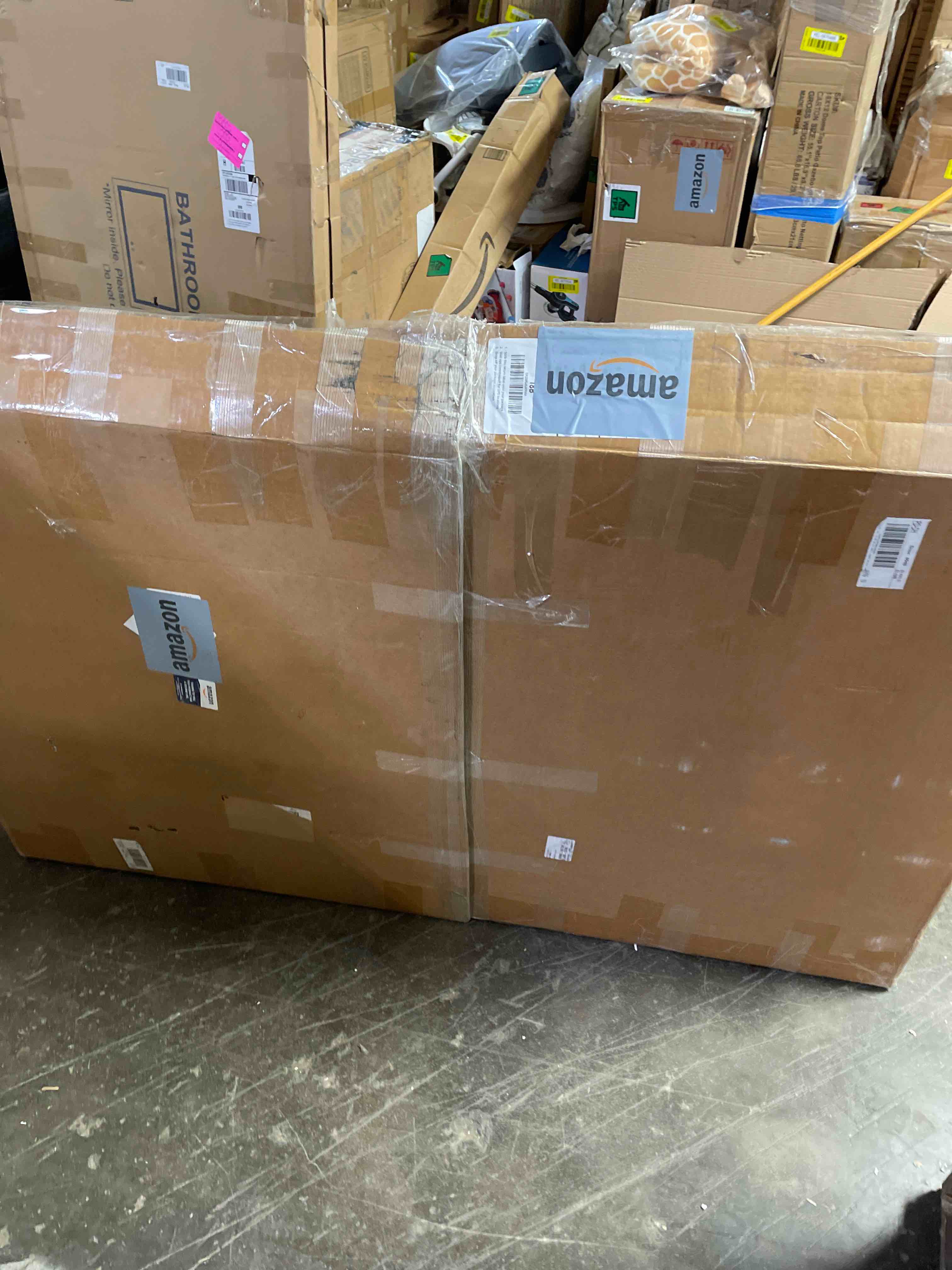 https://s3.amazonaws.com/lotting-images-prod/phillipi/RED5112054_1705097135043.jpeg