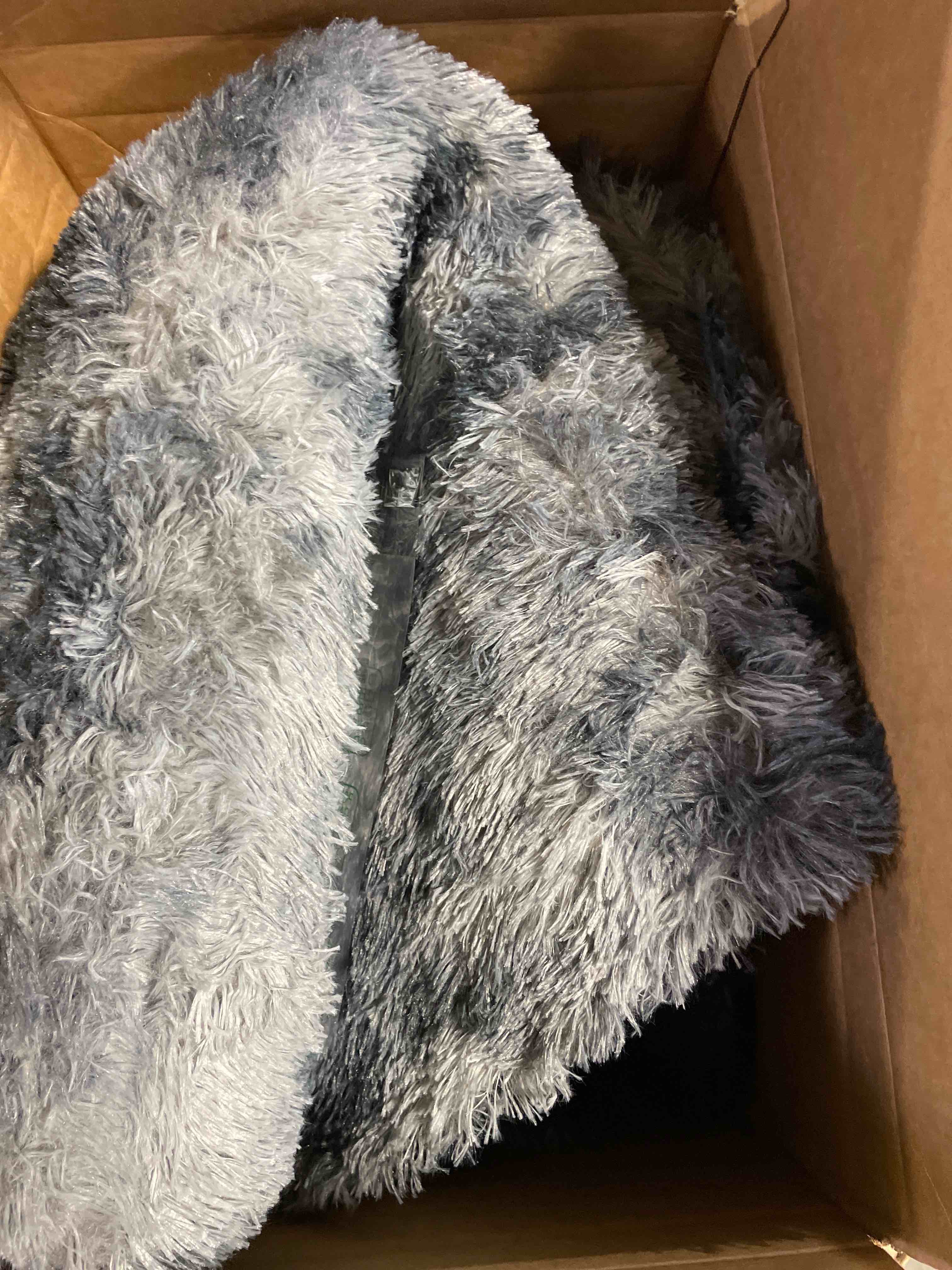 https://s3.amazonaws.com/lotting-images-prod/phillipi/RED5112117_1705102162300.jpeg