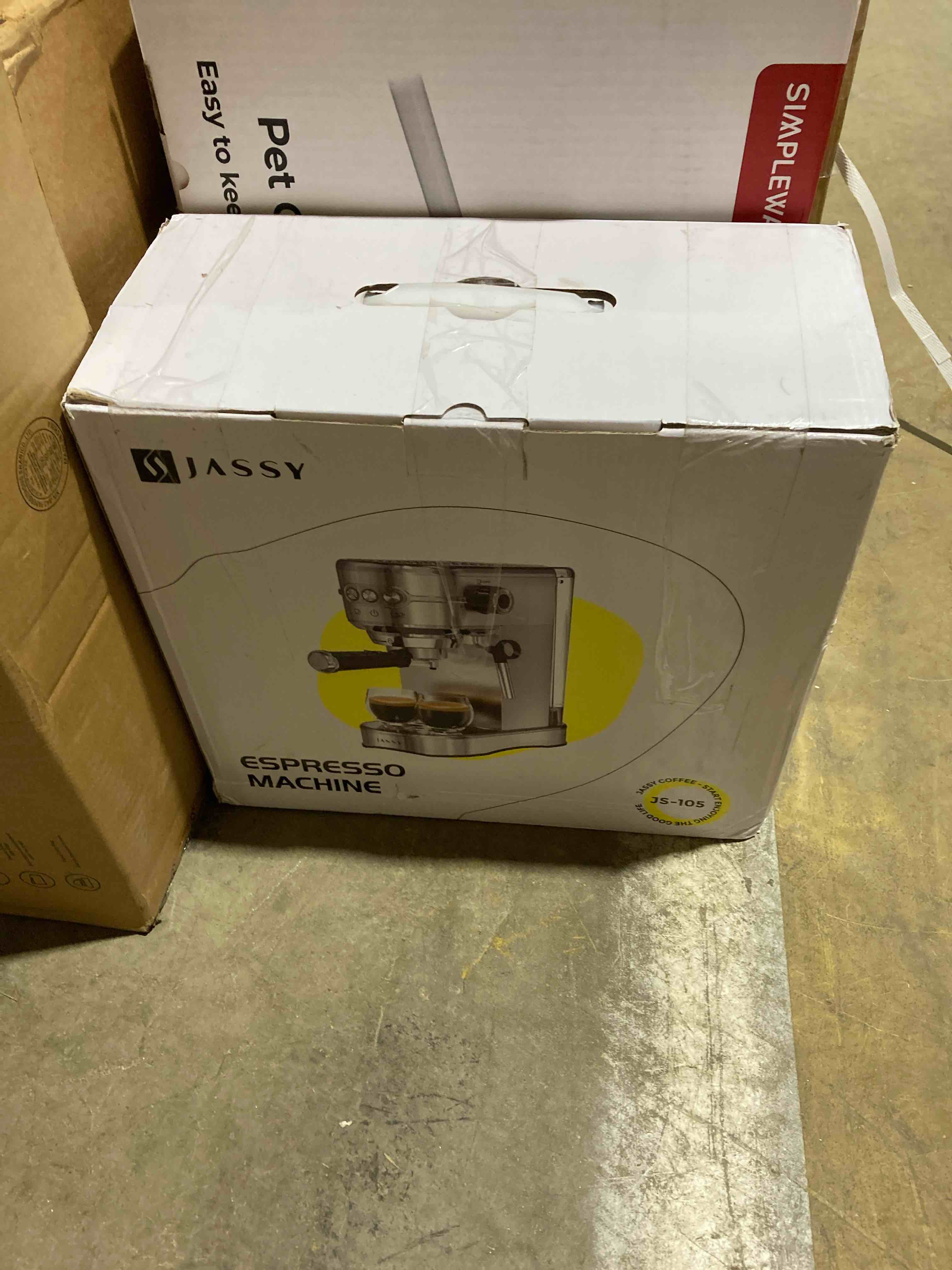 https://s3.amazonaws.com/lotting-images-prod/phillipi/RED5112603_1707839656248.jpeg