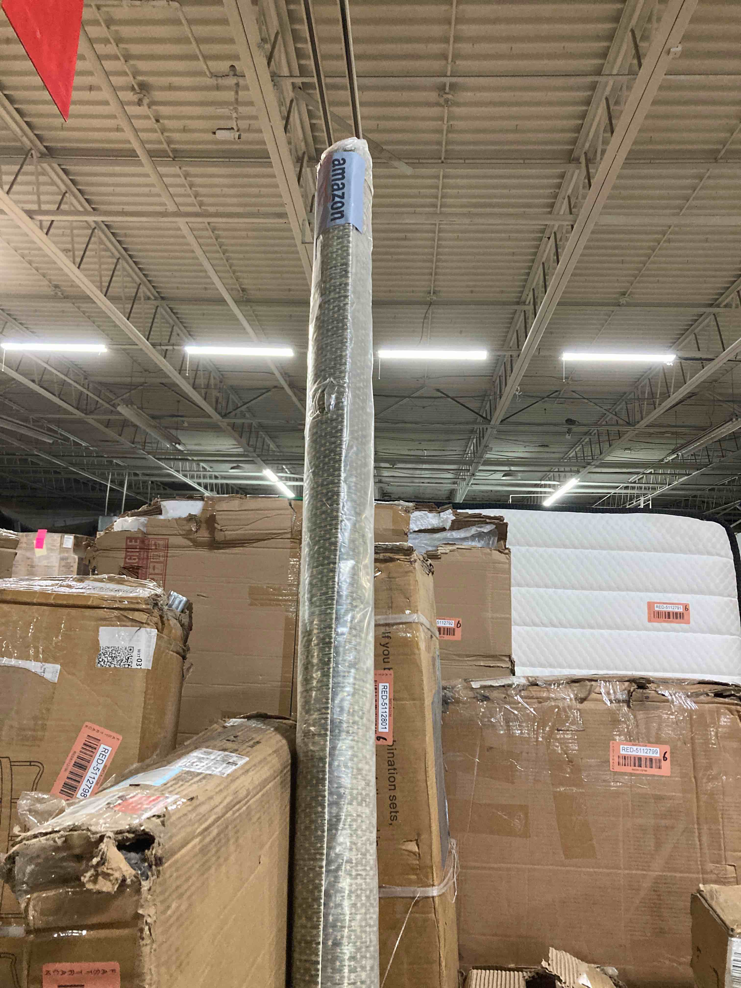 https://s3.amazonaws.com/lotting-images-prod/phillipi/RED5112805_1708116799470.jpeg