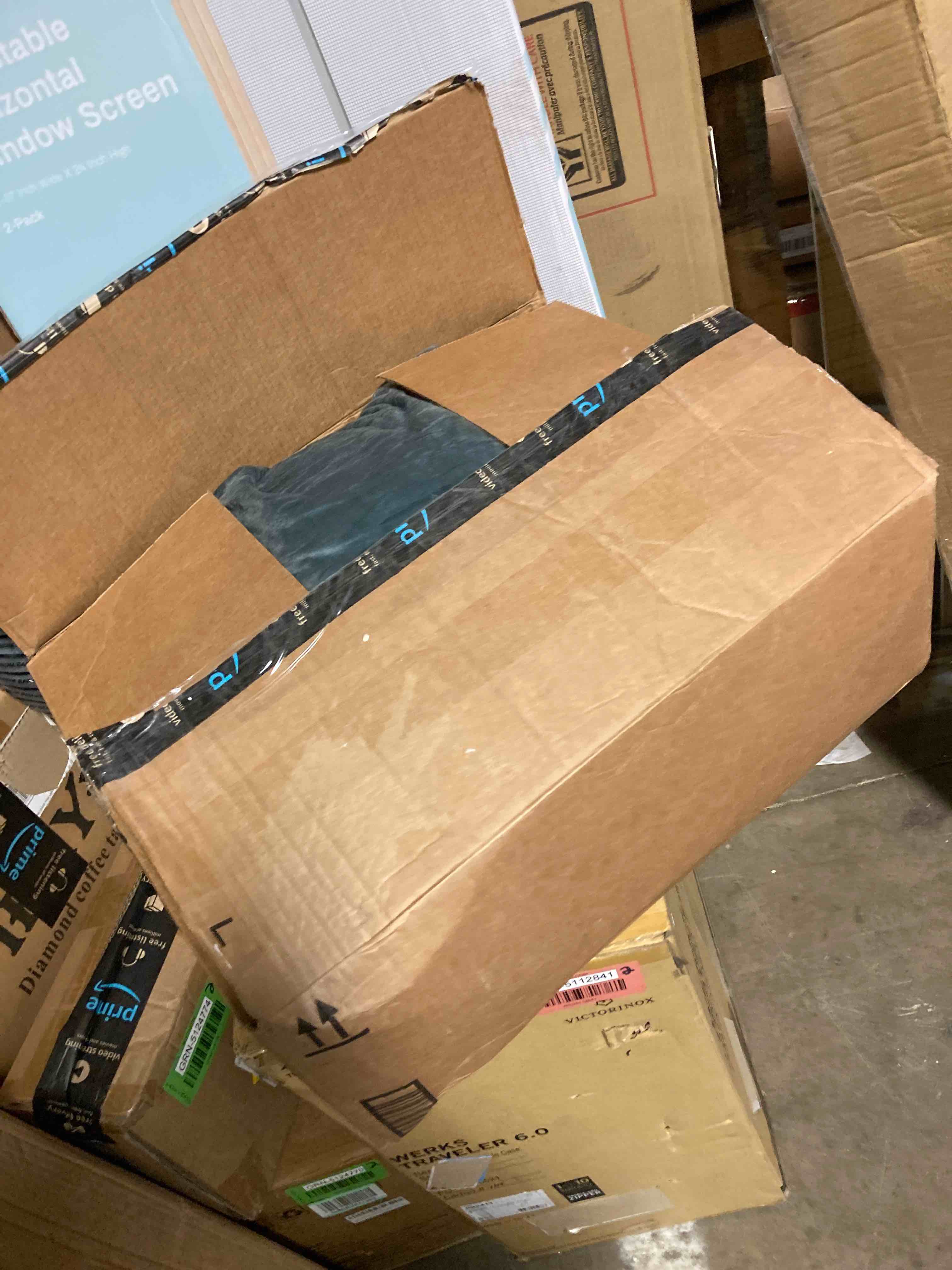 https://s3.amazonaws.com/lotting-images-prod/phillipi/RED5112845_1708116305068.jpeg