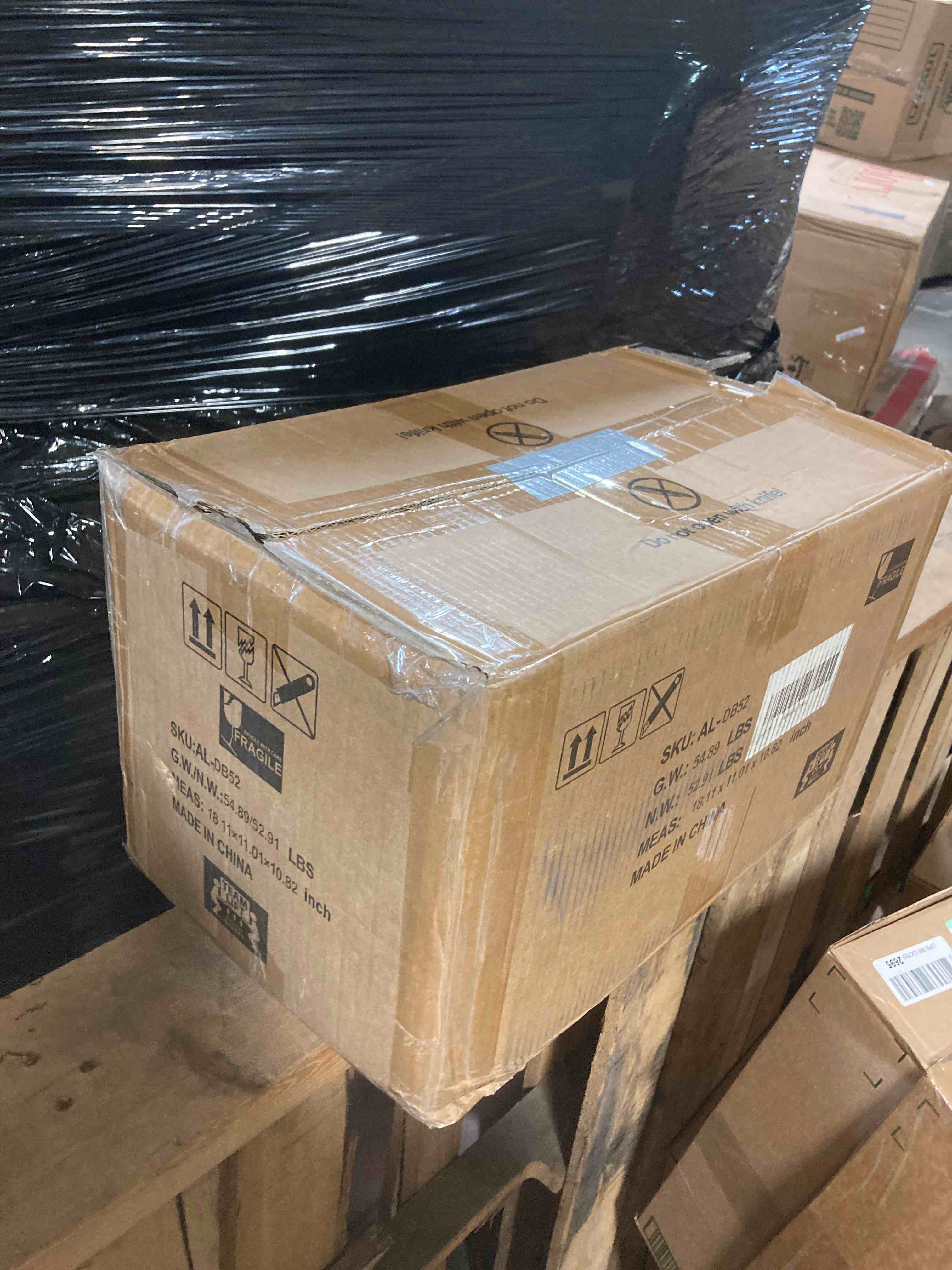 https://s3.amazonaws.com/lotting-images-prod/phillipi/RED5112882_1708124088826.jpeg