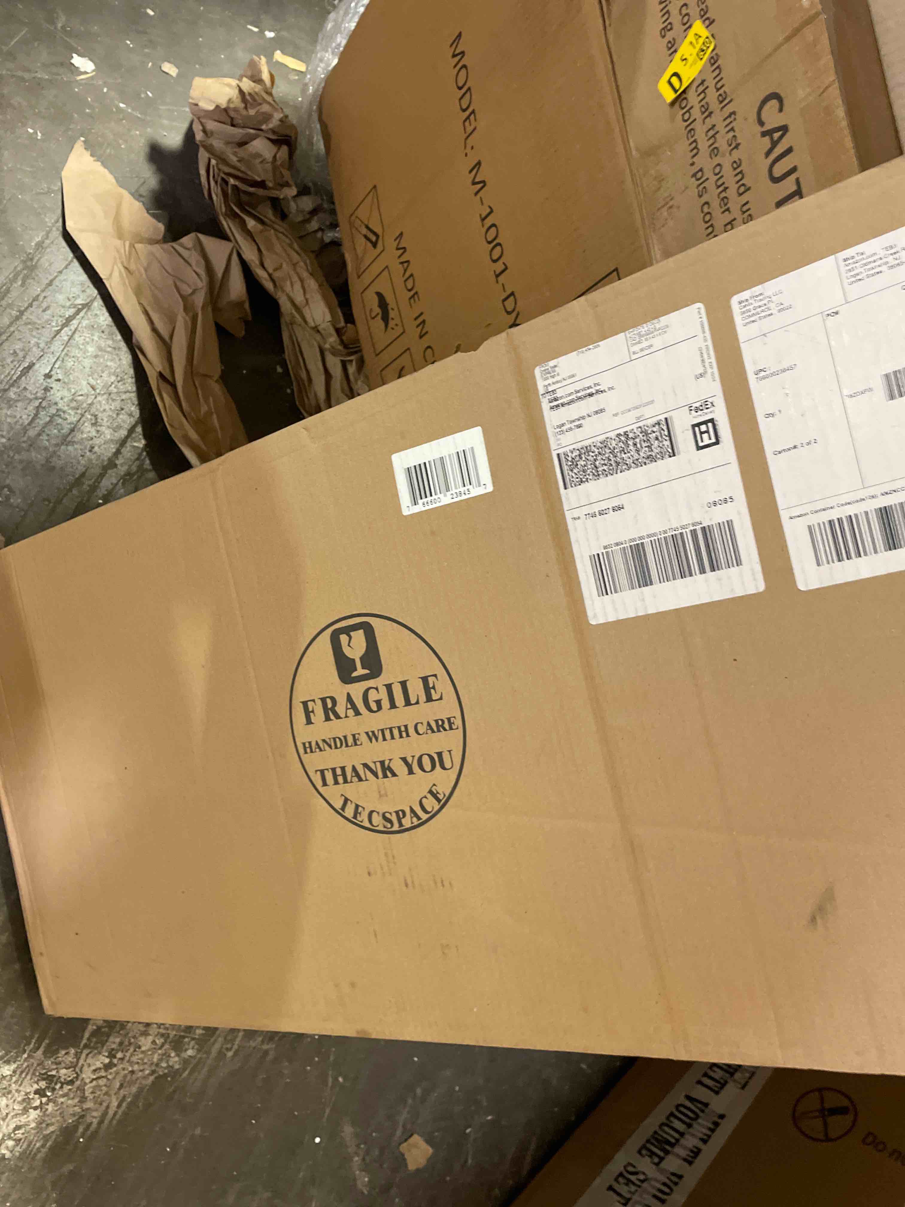 https://s3.amazonaws.com/lotting-images-prod/phillipi/RED5113768_1708726049244.jpeg