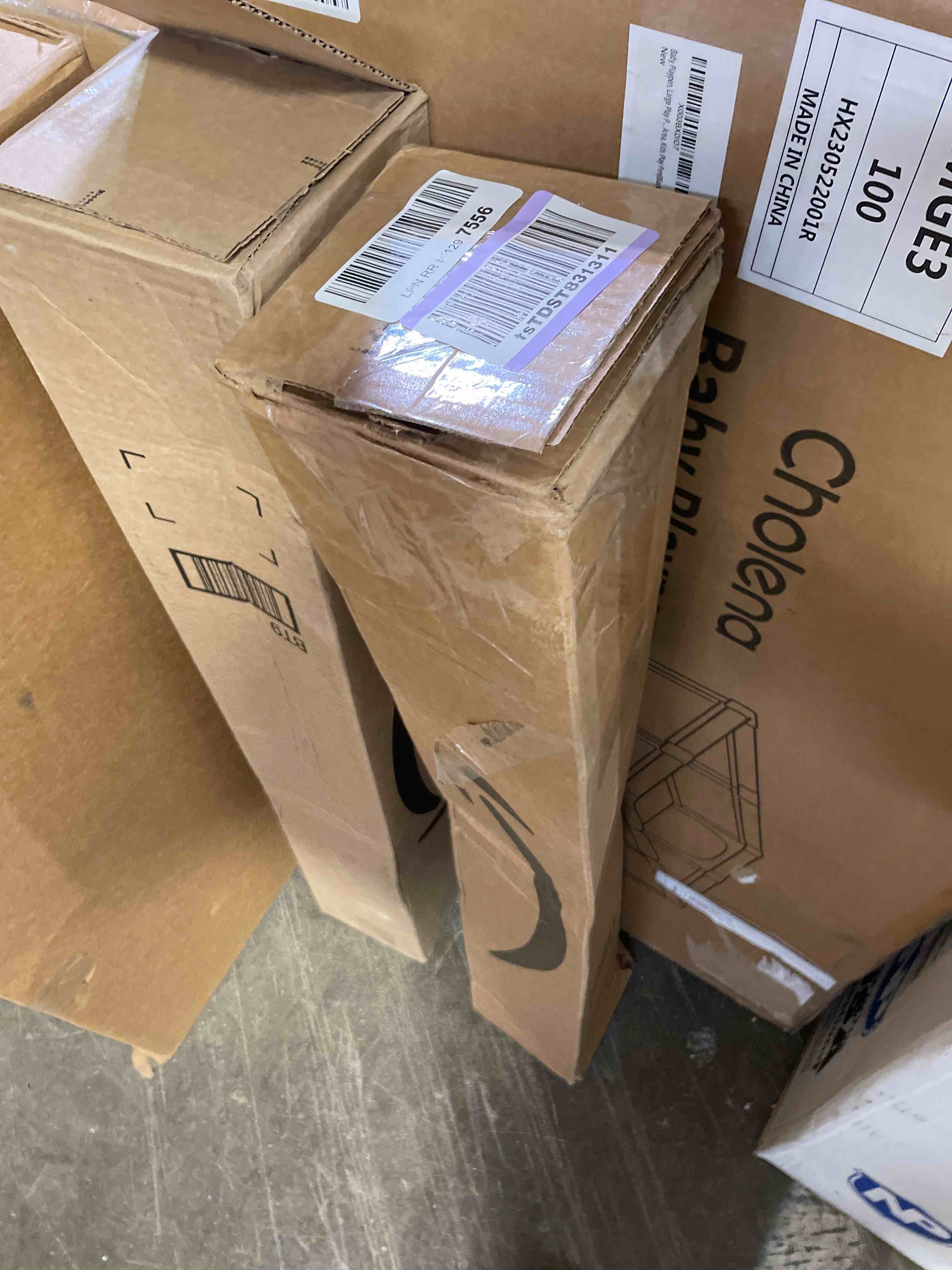 https://s3.amazonaws.com/lotting-images-prod/phillipi/RED5113781_1708727119291.jpeg