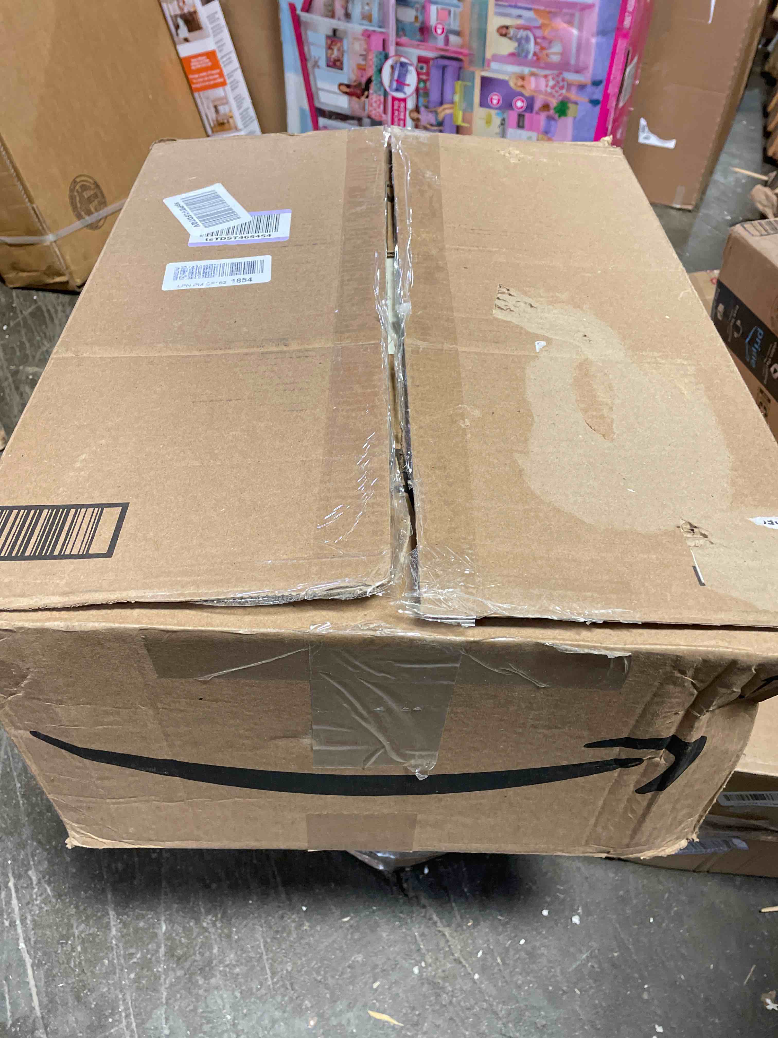 https://s3.amazonaws.com/lotting-images-prod/phillipi/RED5113795_1708728760975.jpeg