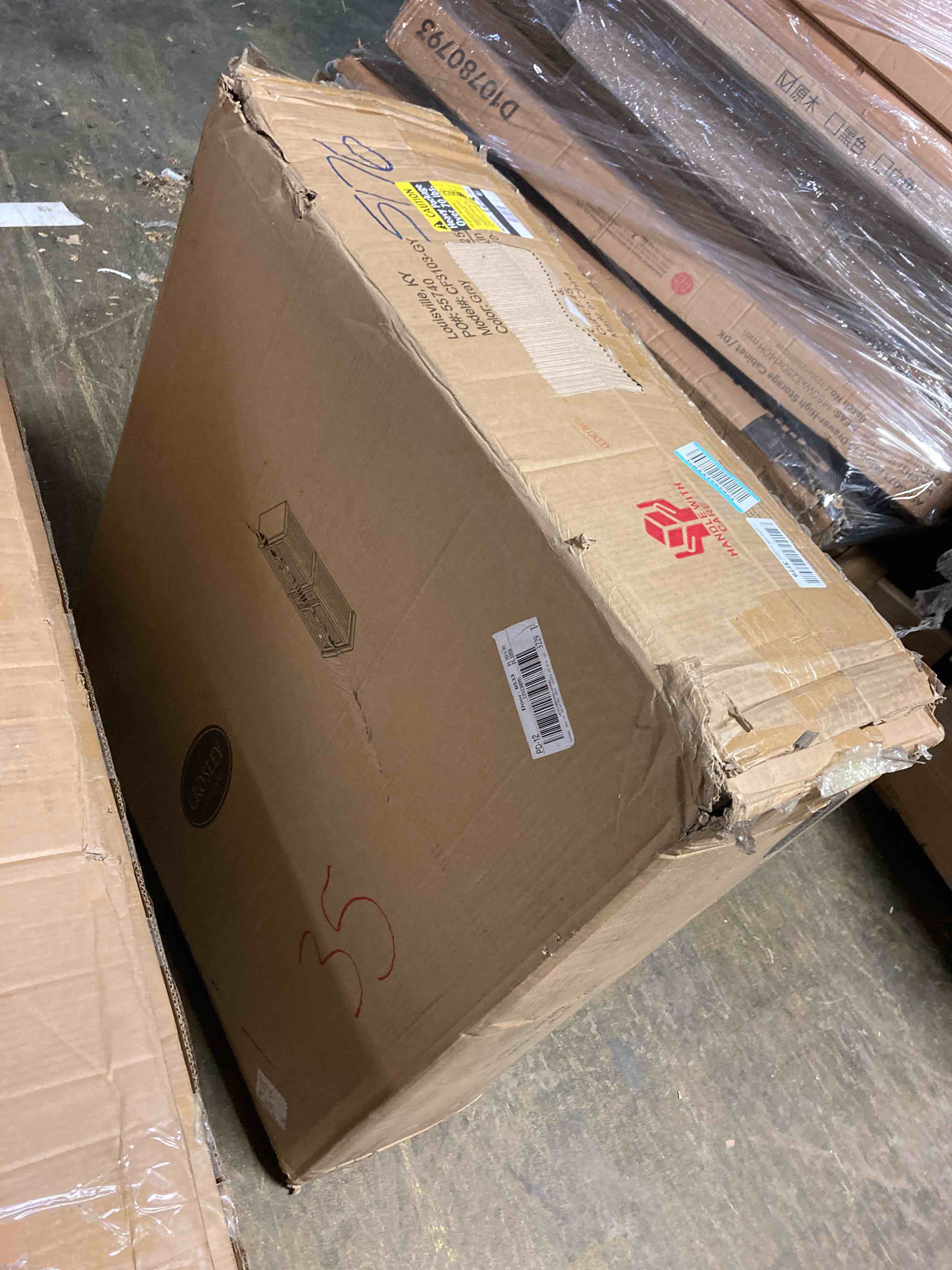 https://s3.amazonaws.com/lotting-images-prod/phillipi/RED5116038_1706289326153.jpeg