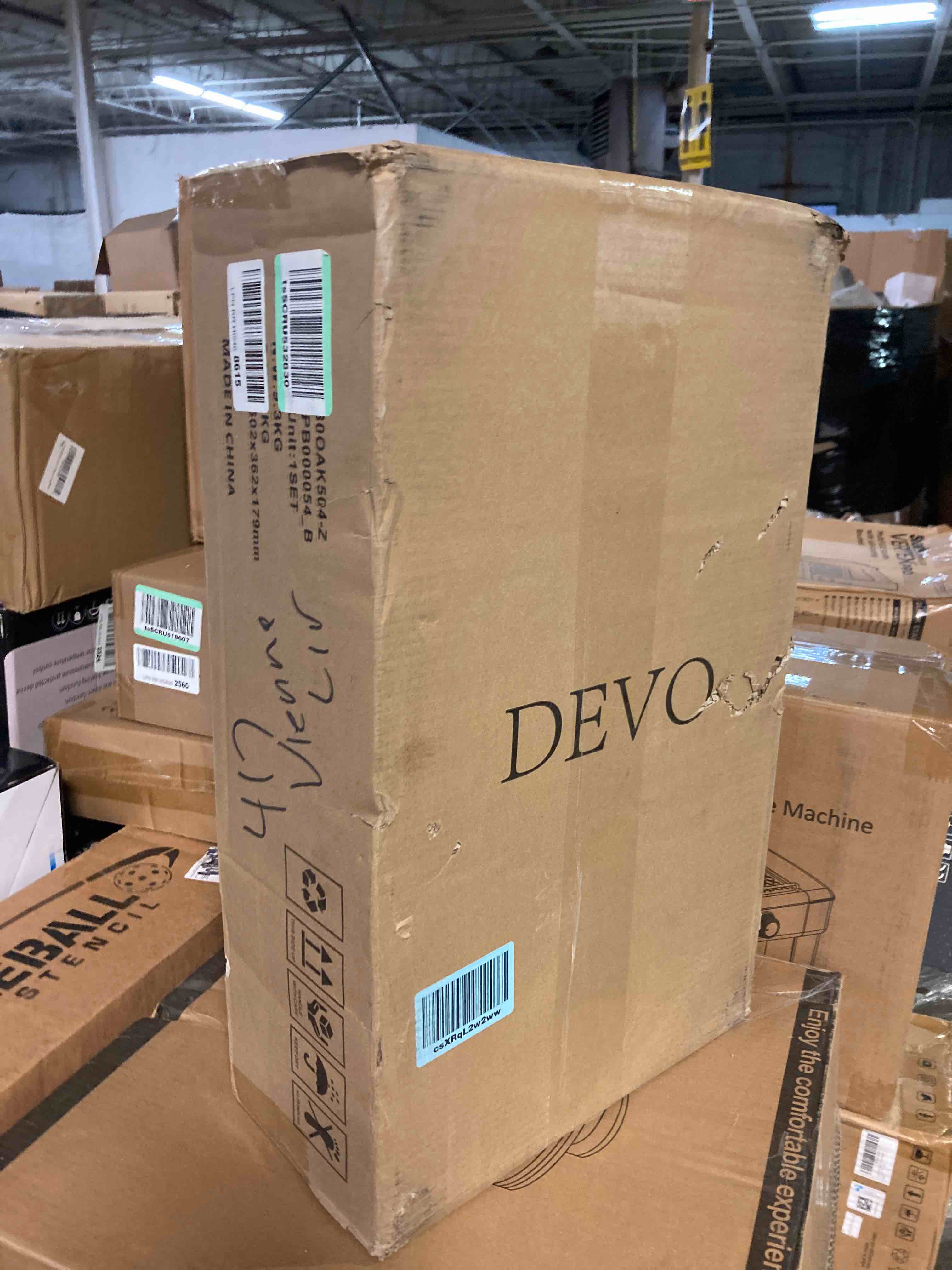 https://s3.amazonaws.com/lotting-images-prod/phillipi/RED5116051_1706297671339.jpeg