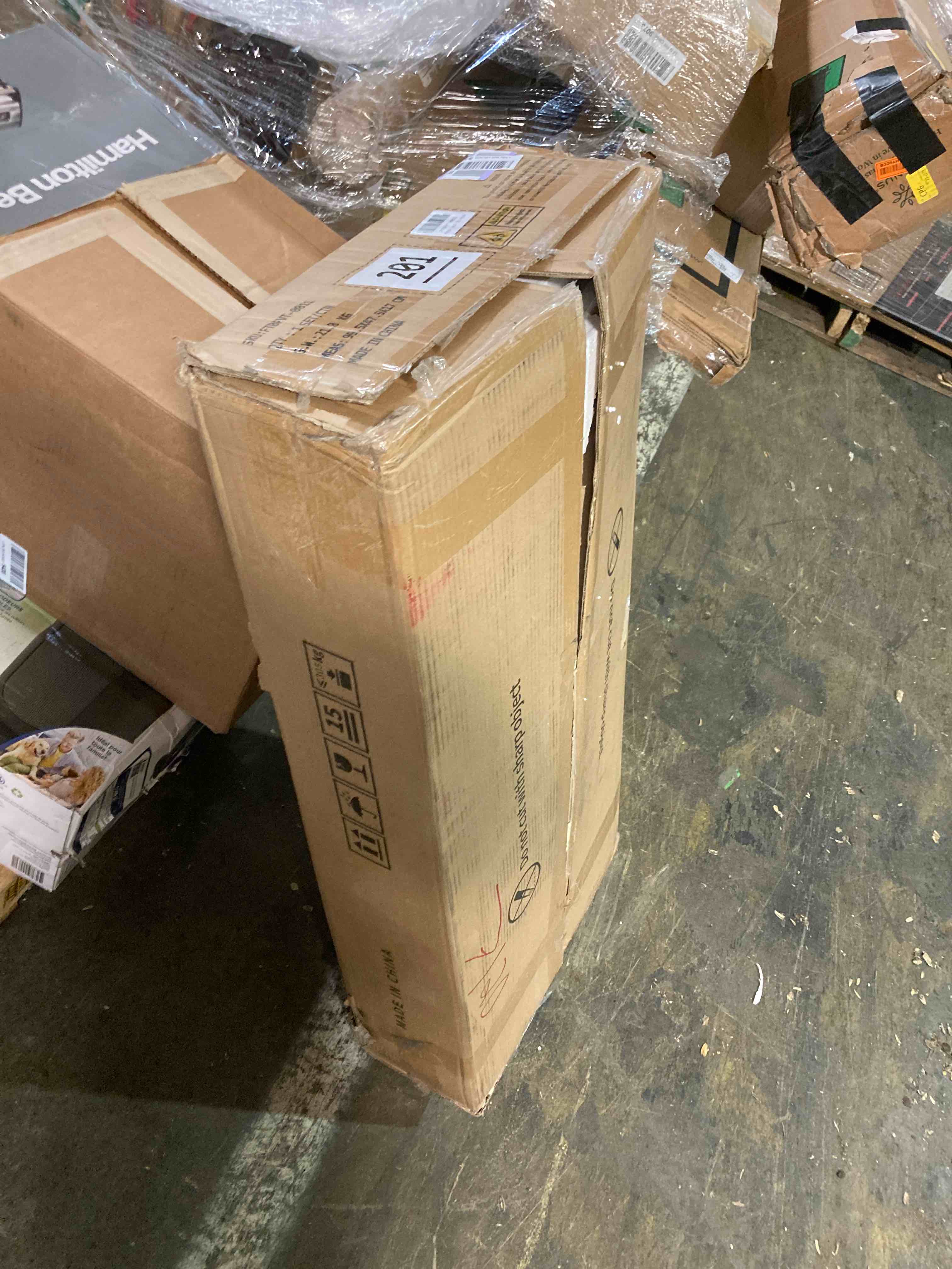 https://s3.amazonaws.com/lotting-images-prod/phillipi/RED5116073_1706300190083.jpeg