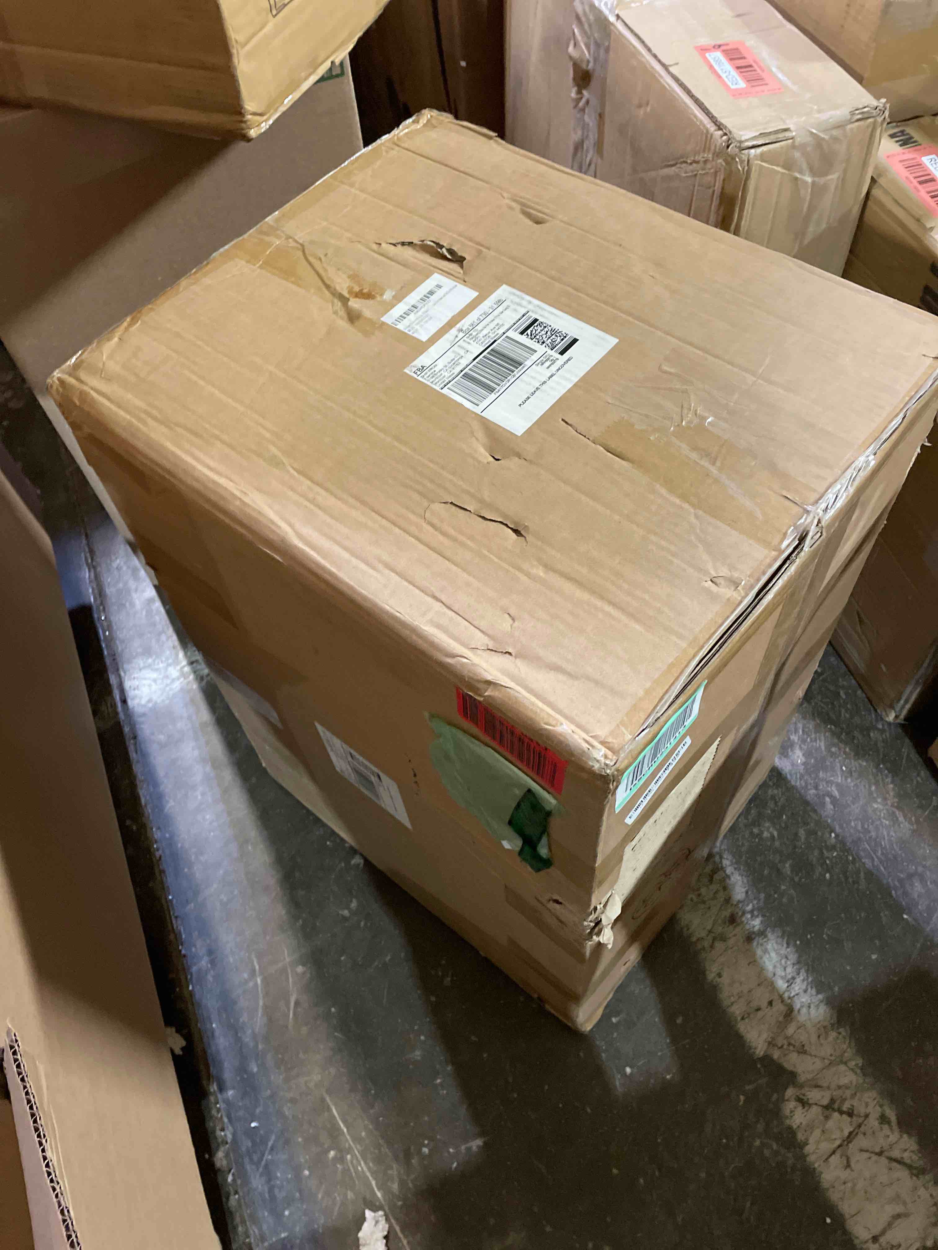 https://s3.amazonaws.com/lotting-images-prod/phillipi/RED5116860_1706823729791.jpeg