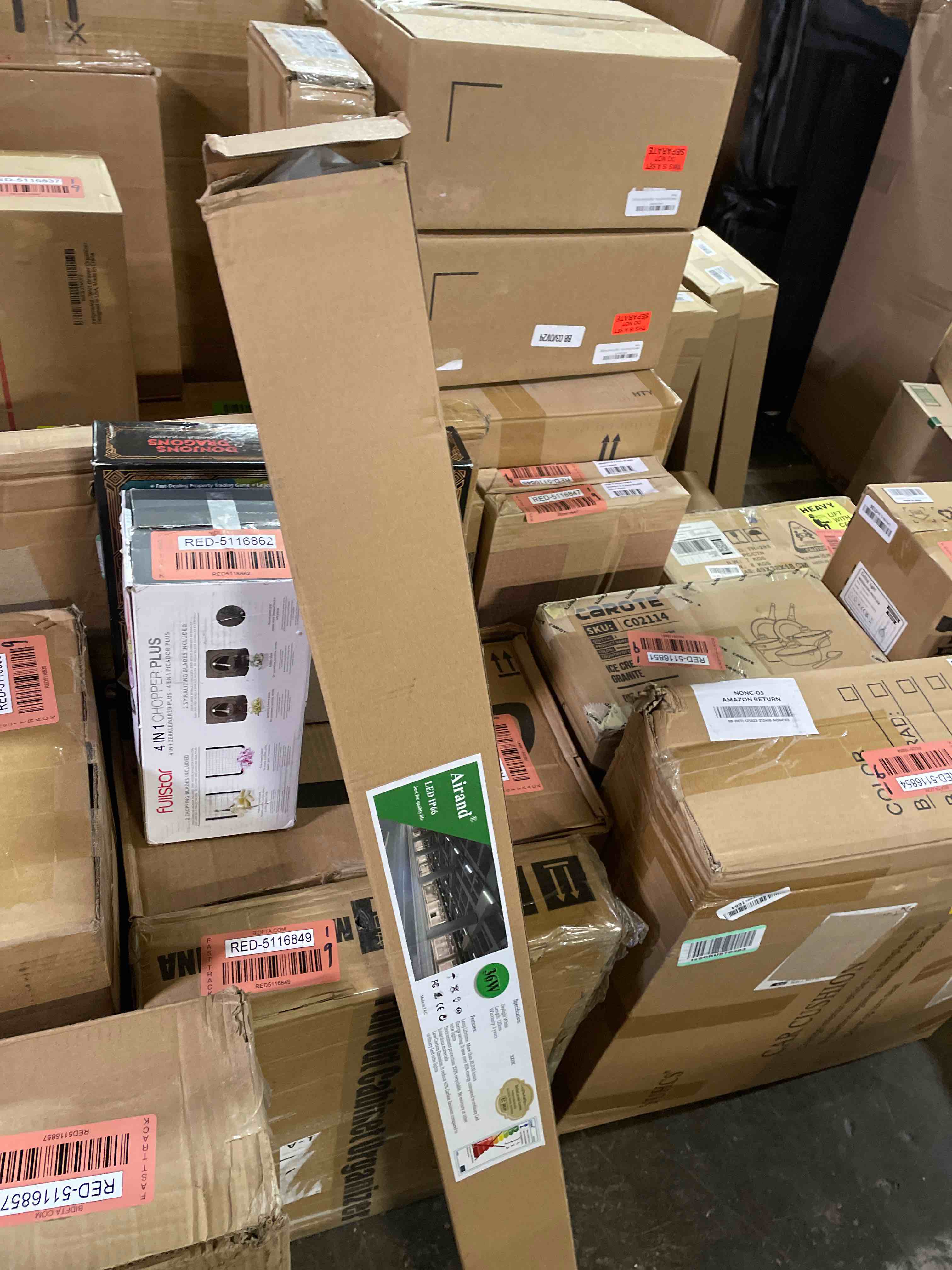https://s3.amazonaws.com/lotting-images-prod/phillipi/RED5116868_1706825352329.jpeg