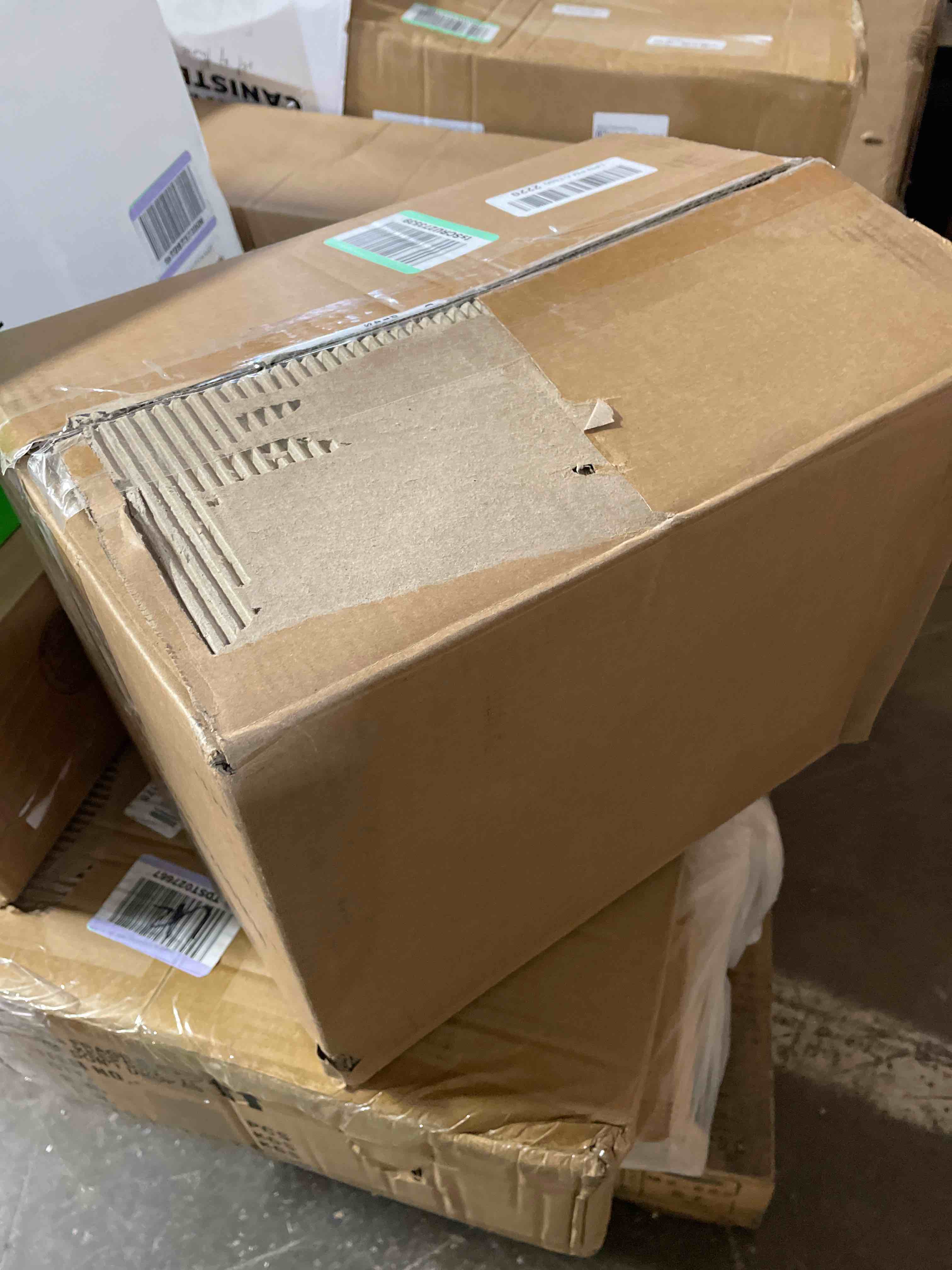 https://s3.amazonaws.com/lotting-images-prod/phillipi/RED5116894_1706829928649.jpeg