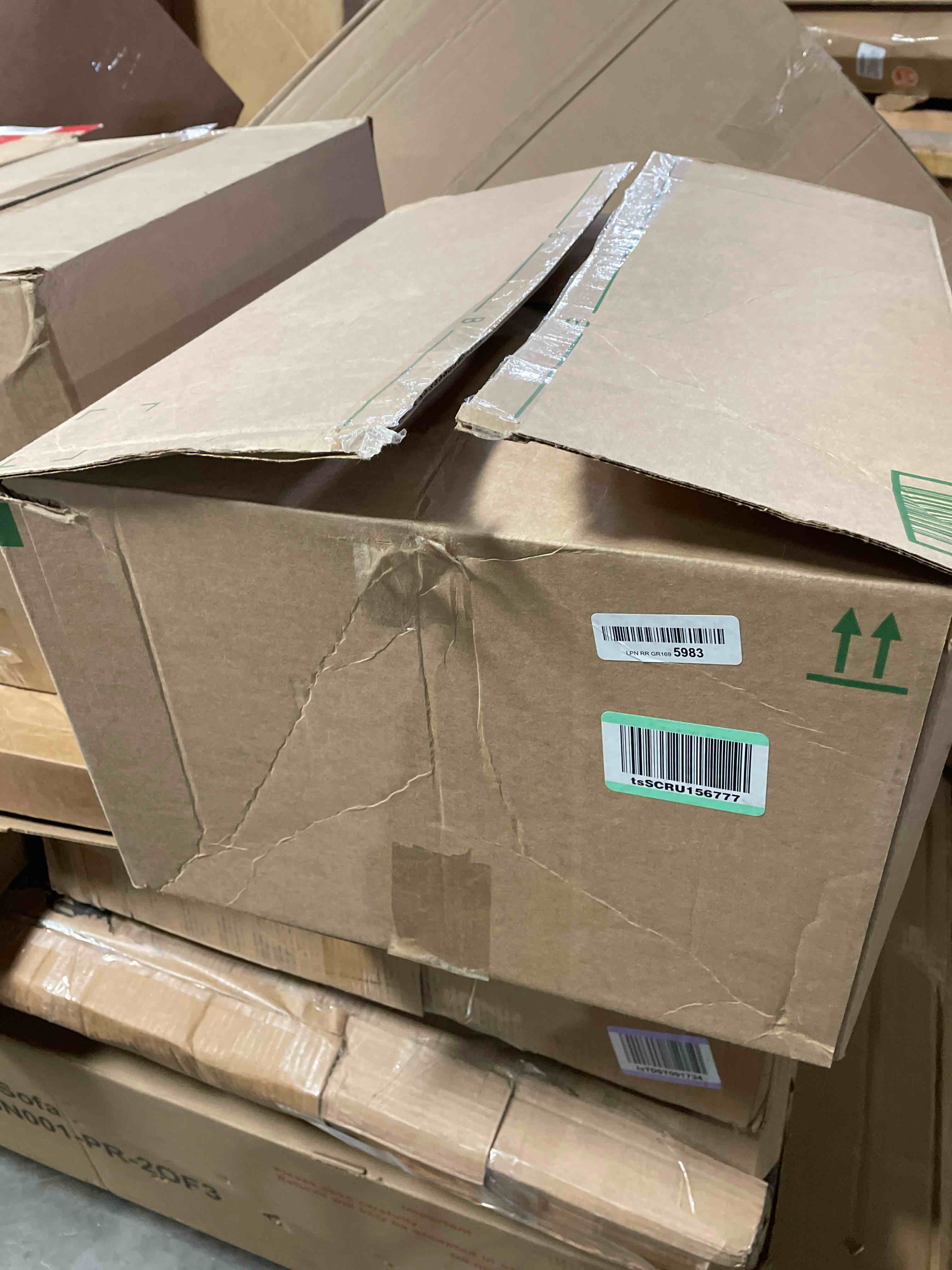 https://s3.amazonaws.com/lotting-images-prod/phillipi/RED5116908_1706831499039.jpeg