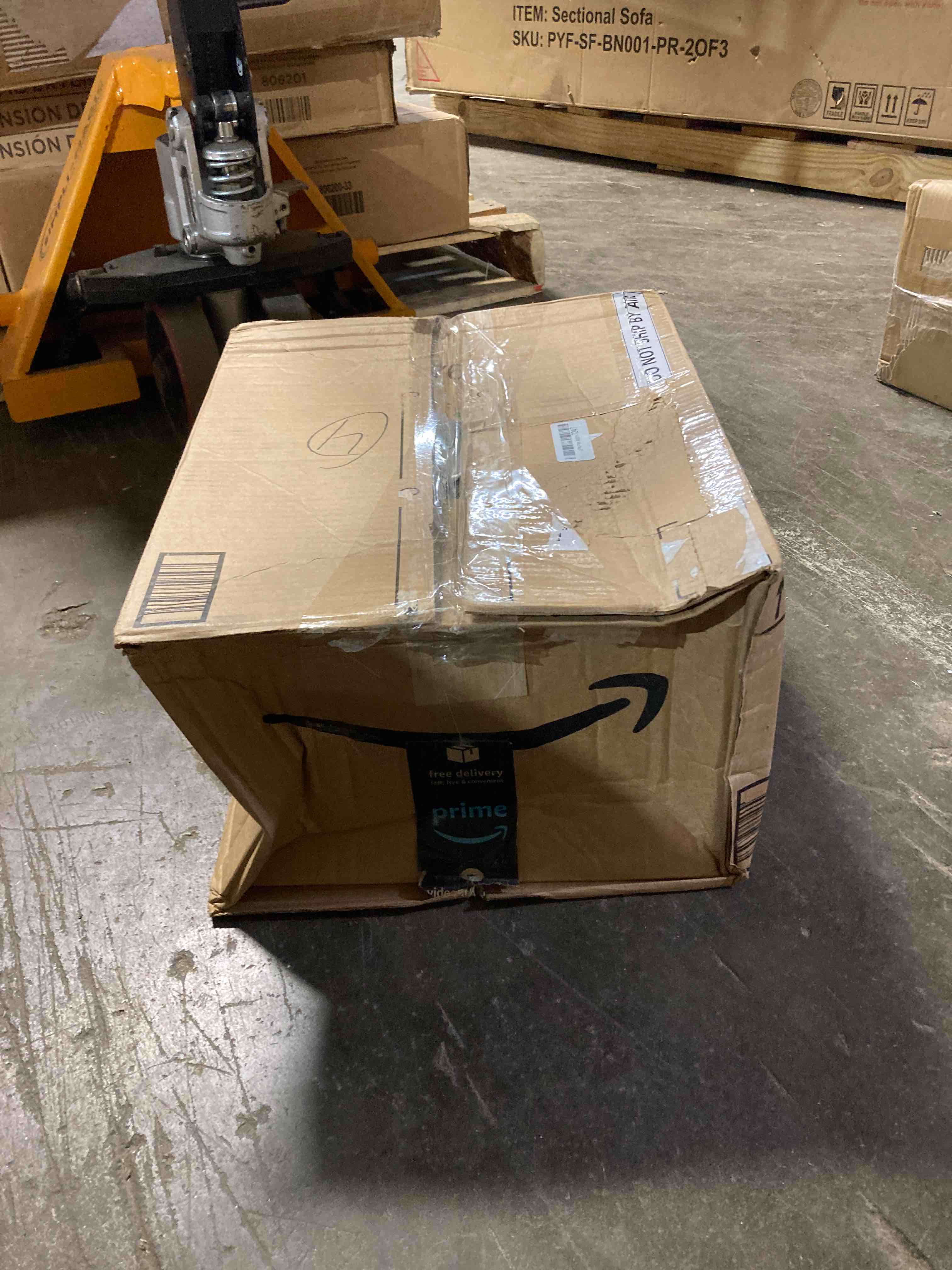 https://s3.amazonaws.com/lotting-images-prod/phillipi/RED5116923_1706830958607.jpeg
