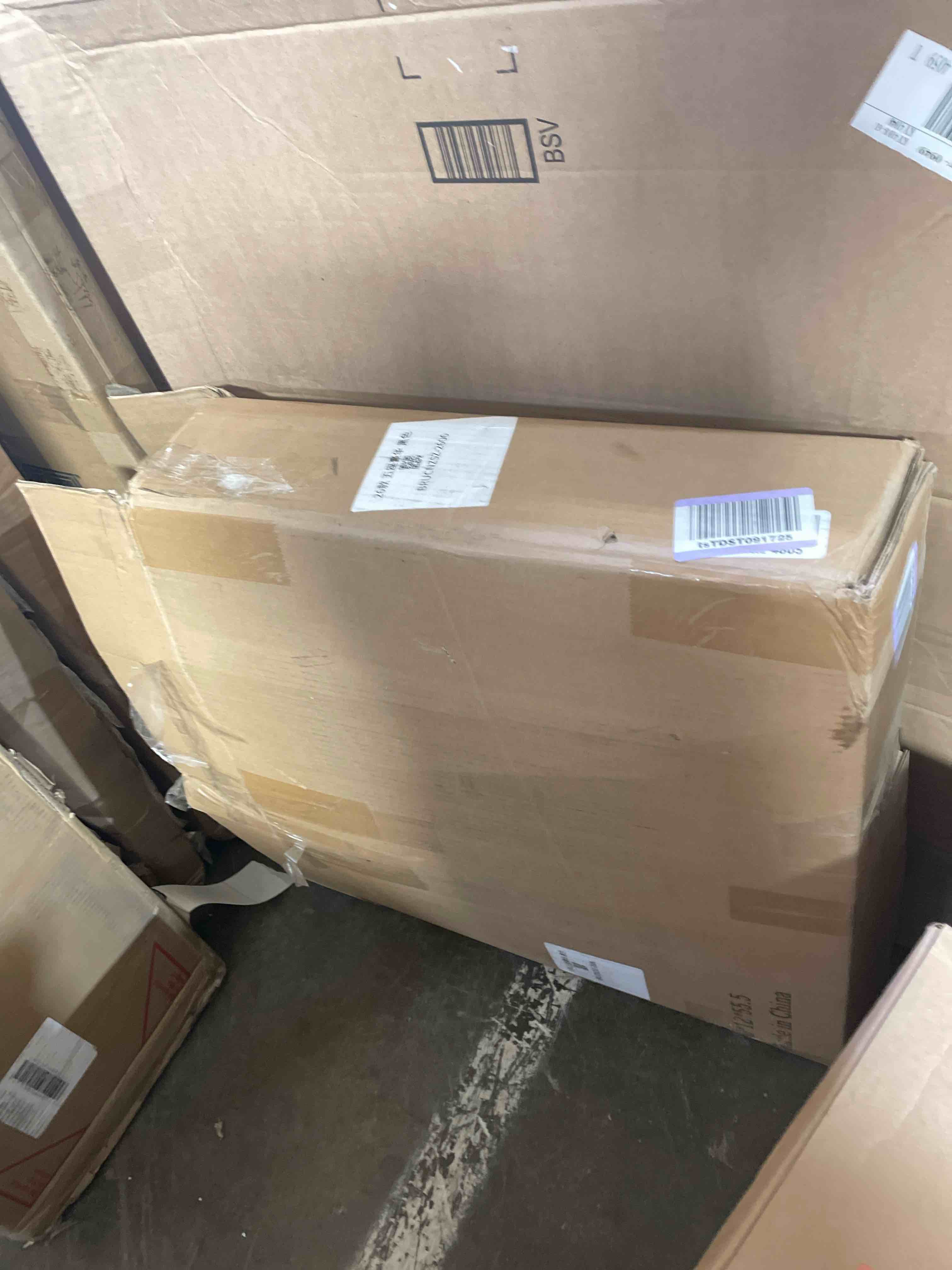 https://s3.amazonaws.com/lotting-images-prod/phillipi/RED5116929_1706889331742.jpeg