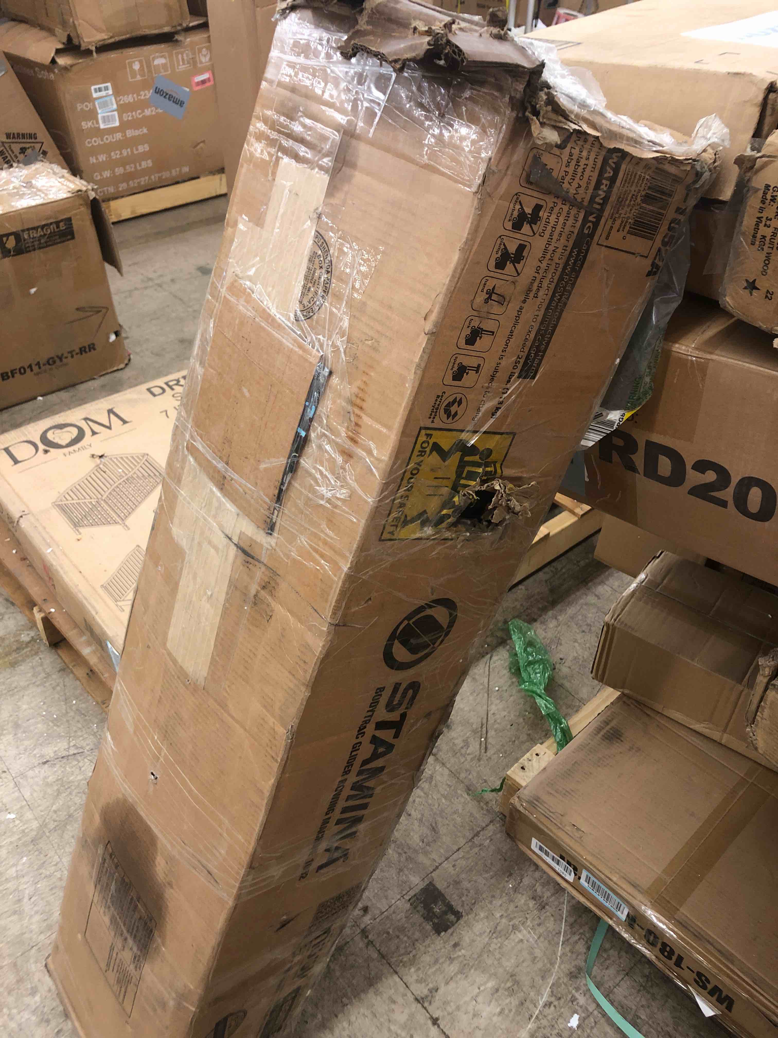 https://s3.amazonaws.com/lotting-images-prod/phillipi/RED5117246_1710946105078.jpeg