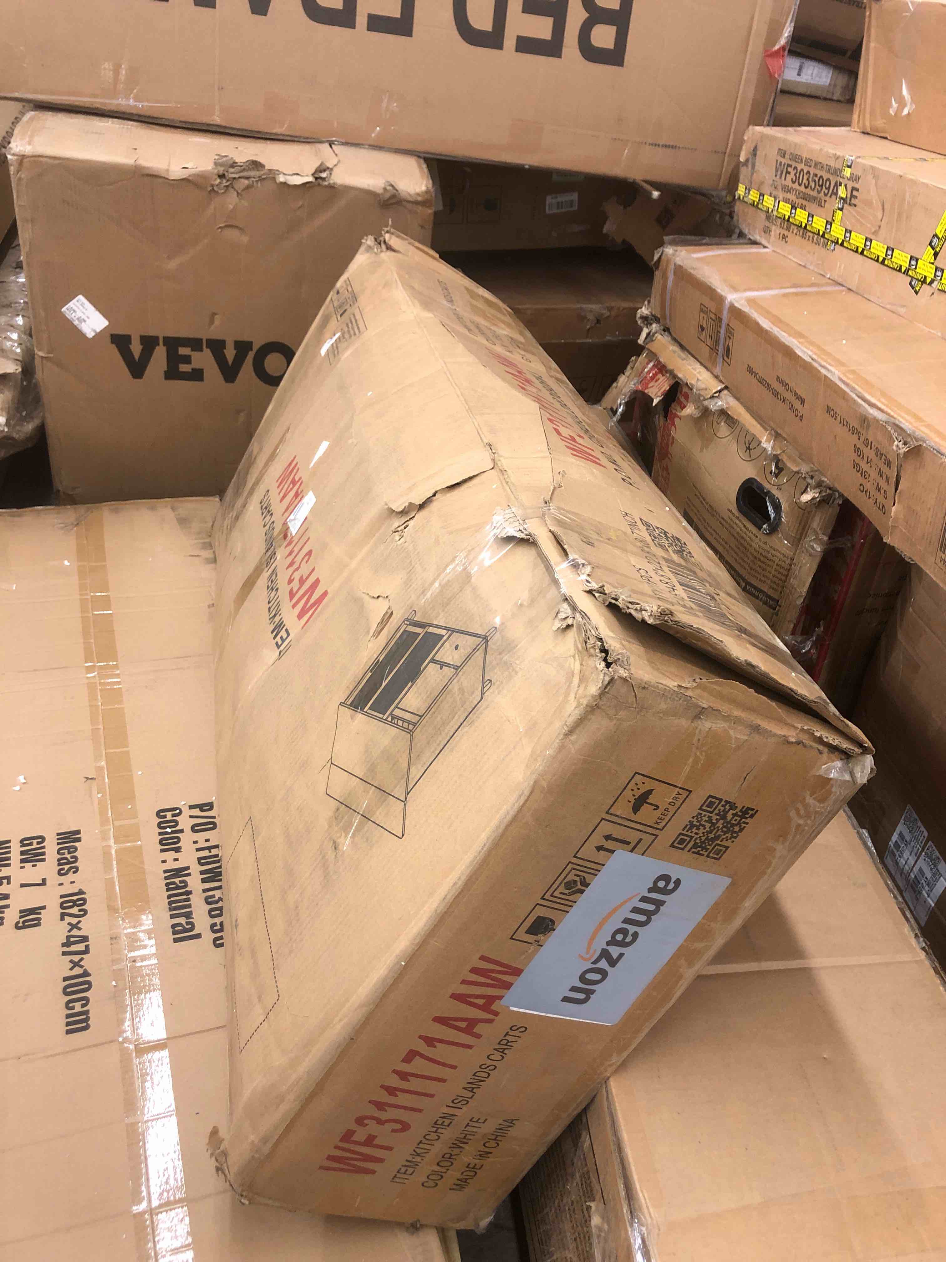 https://s3.amazonaws.com/lotting-images-prod/phillipi/RED5117266_1710950142081.jpeg