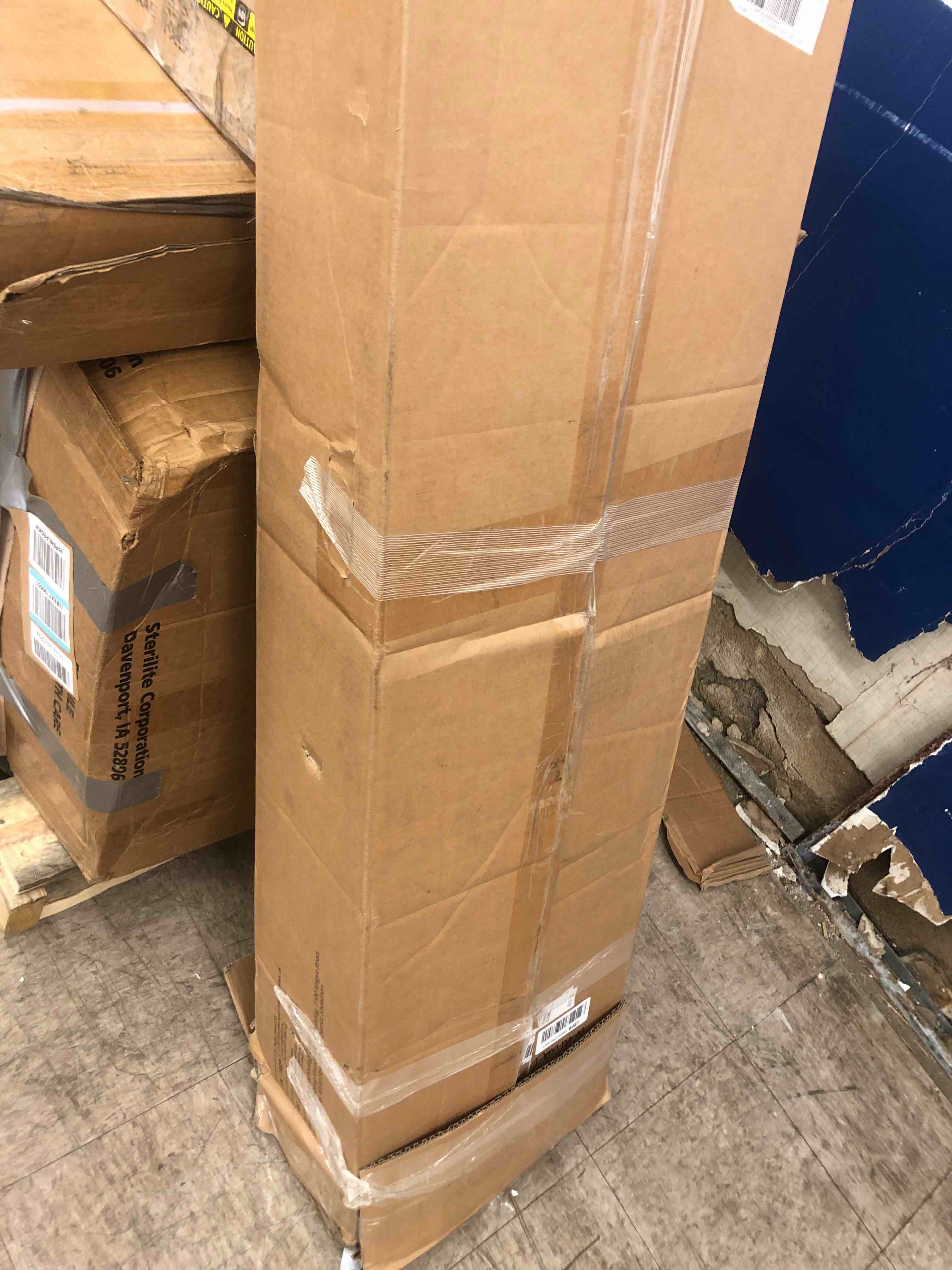 https://s3.amazonaws.com/lotting-images-prod/phillipi/RED5117270_1710951125083.jpeg