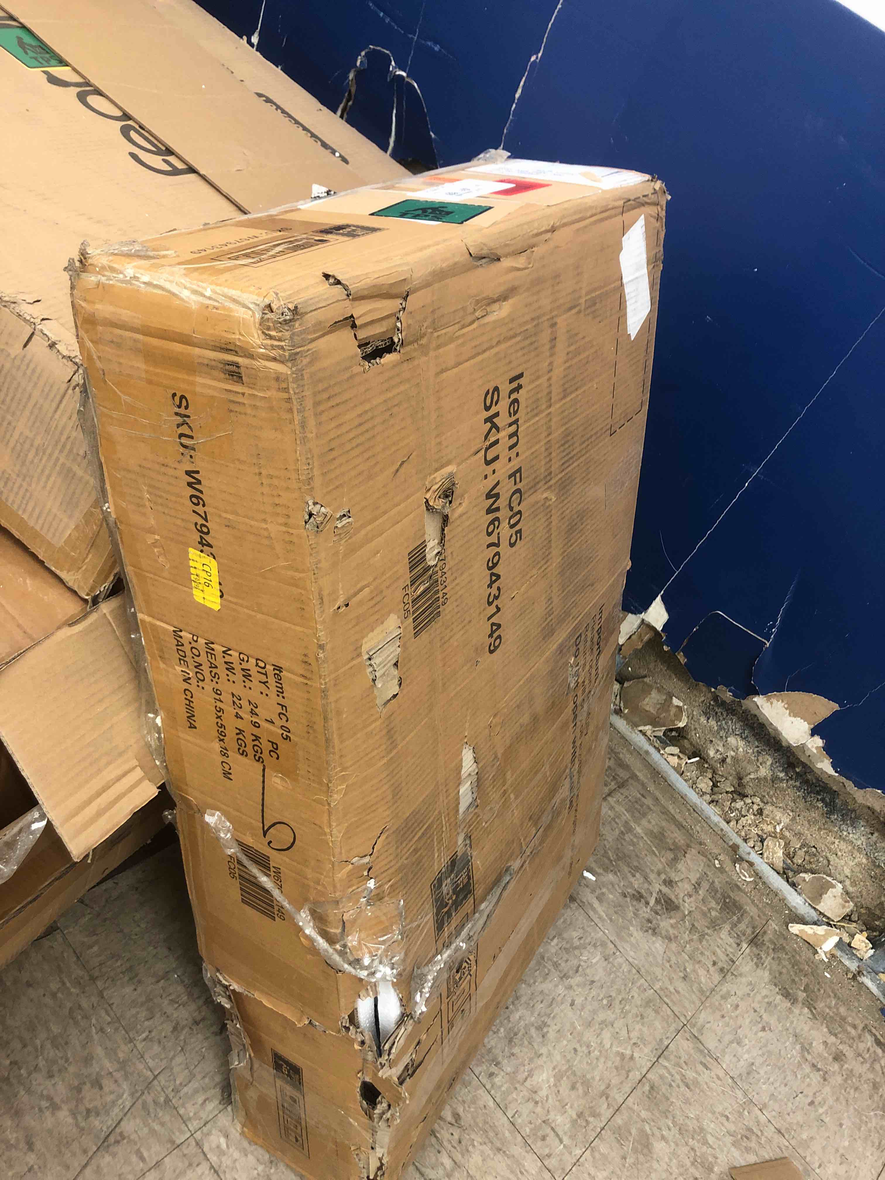 https://s3.amazonaws.com/lotting-images-prod/phillipi/RED5117284_1710955465902.jpeg