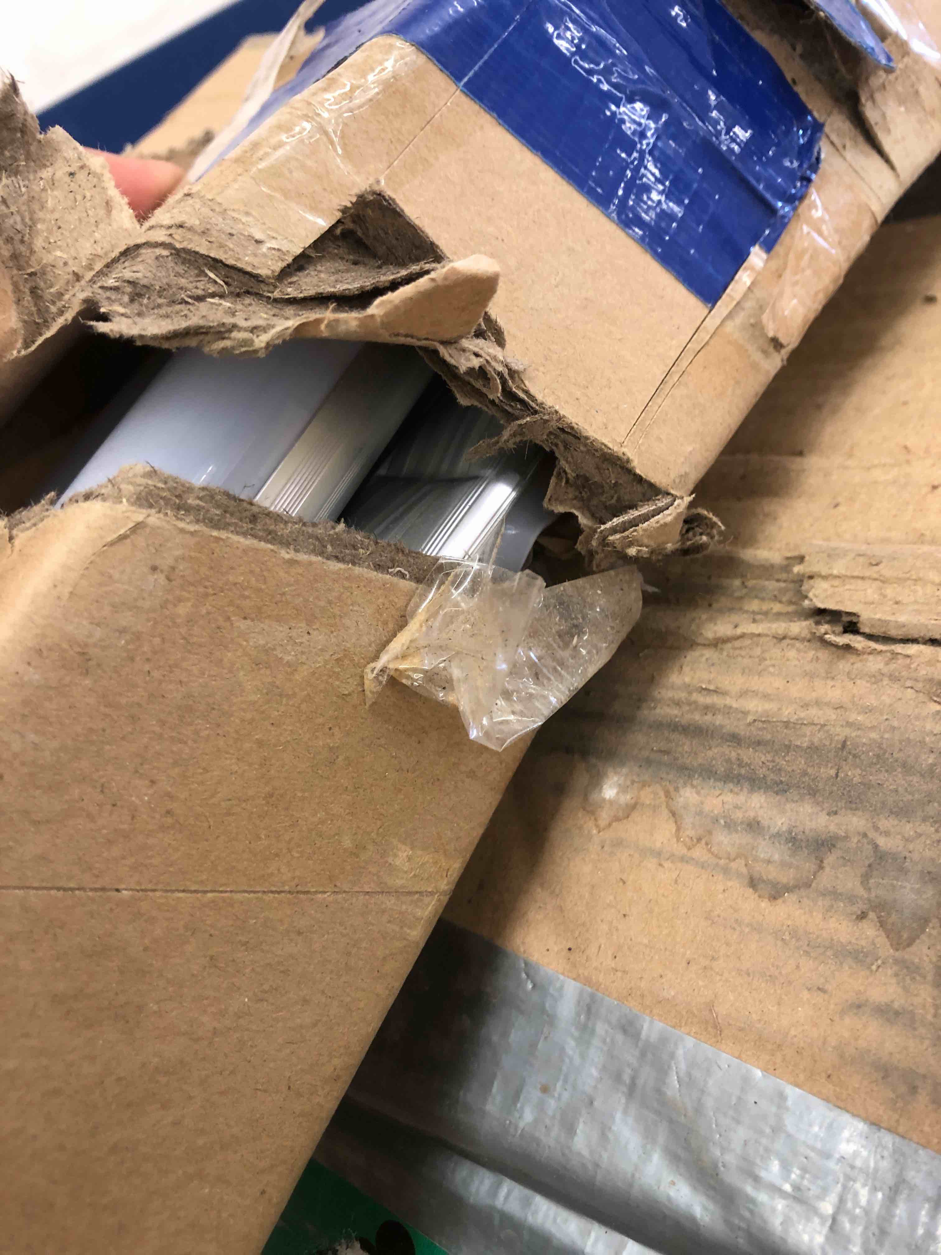 https://s3.amazonaws.com/lotting-images-prod/phillipi/RED5117672_1712591837305.jpeg