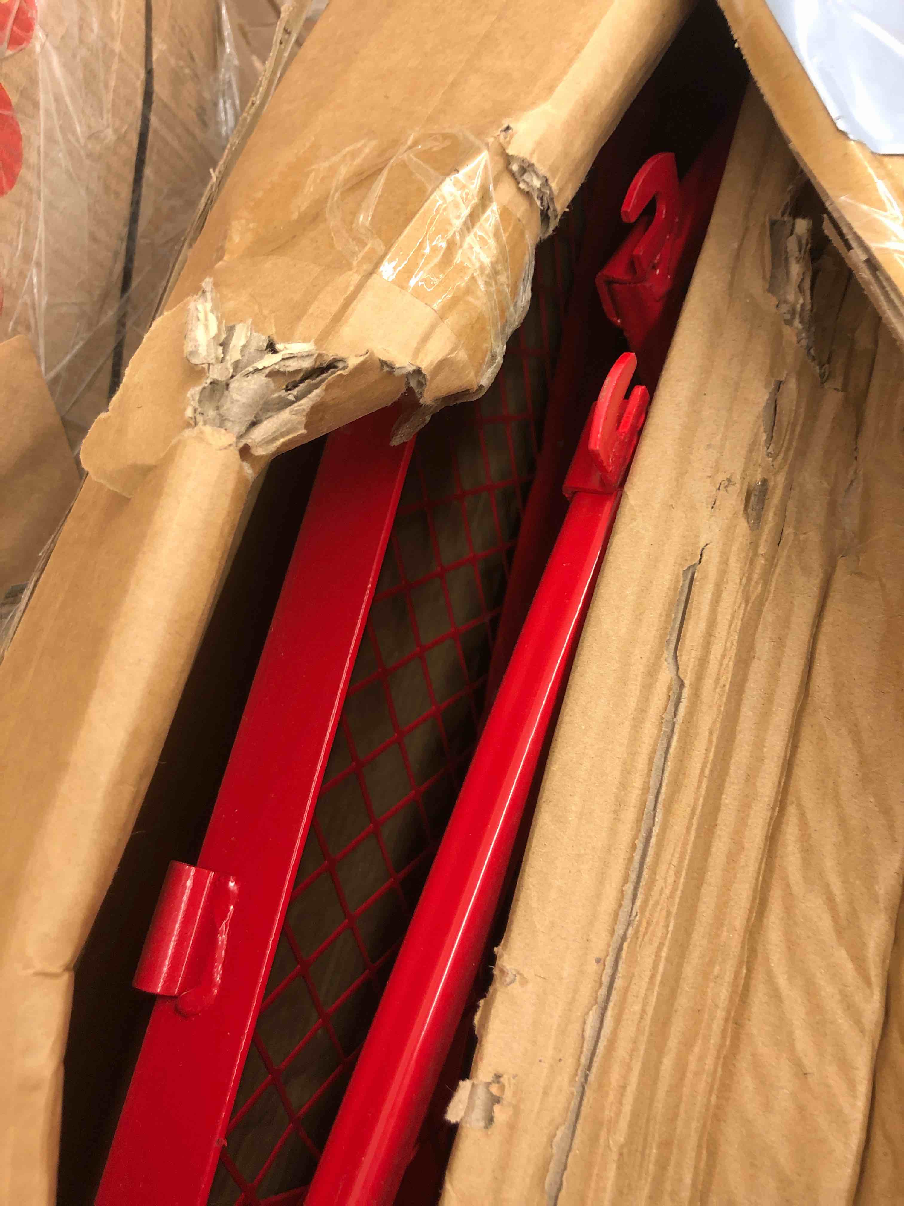 https://s3.amazonaws.com/lotting-images-prod/phillipi/RED5117824_1713375788802.jpeg