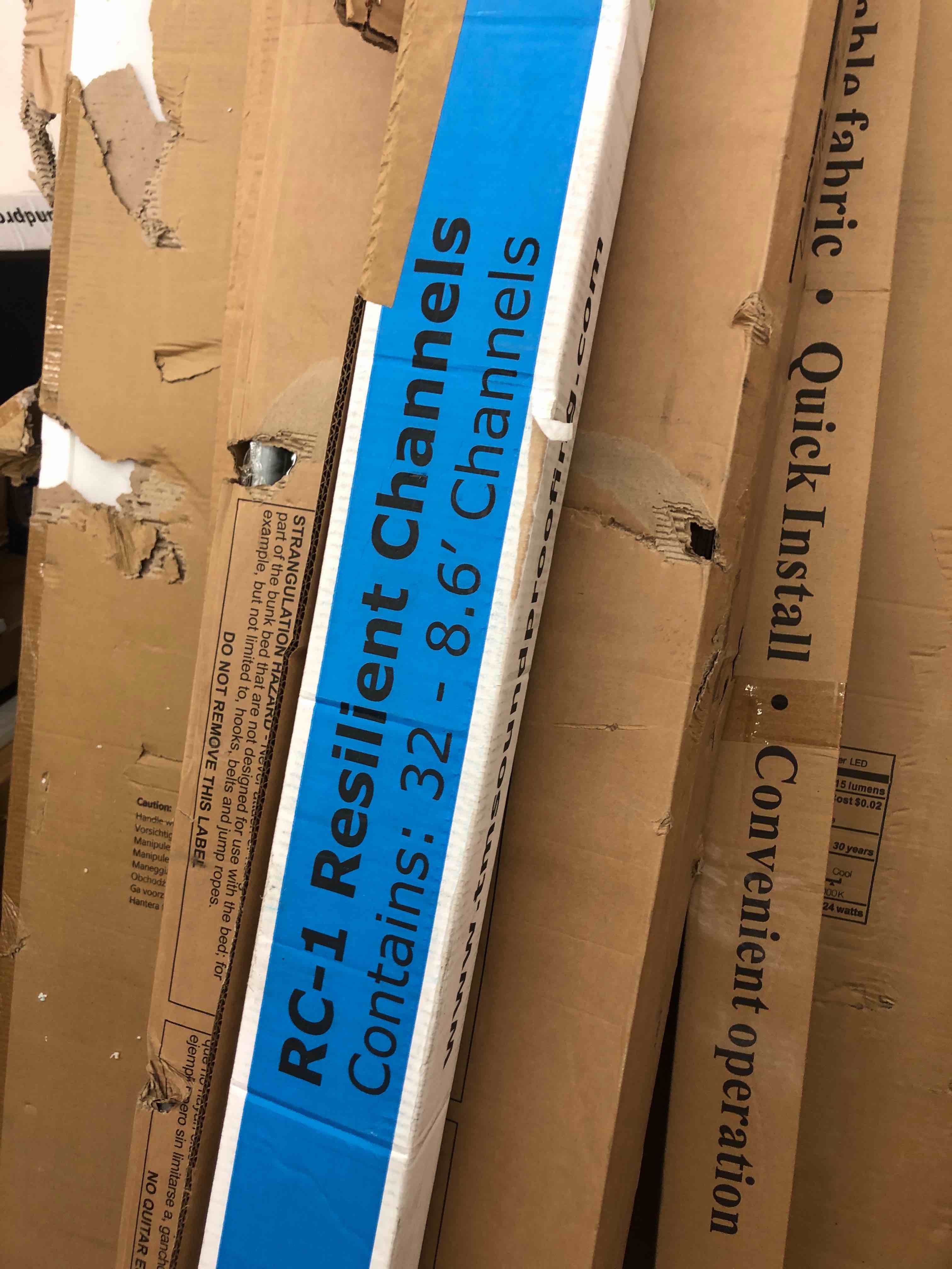 https://s3.amazonaws.com/lotting-images-prod/phillipi/RED5117830_1713377693407.jpeg