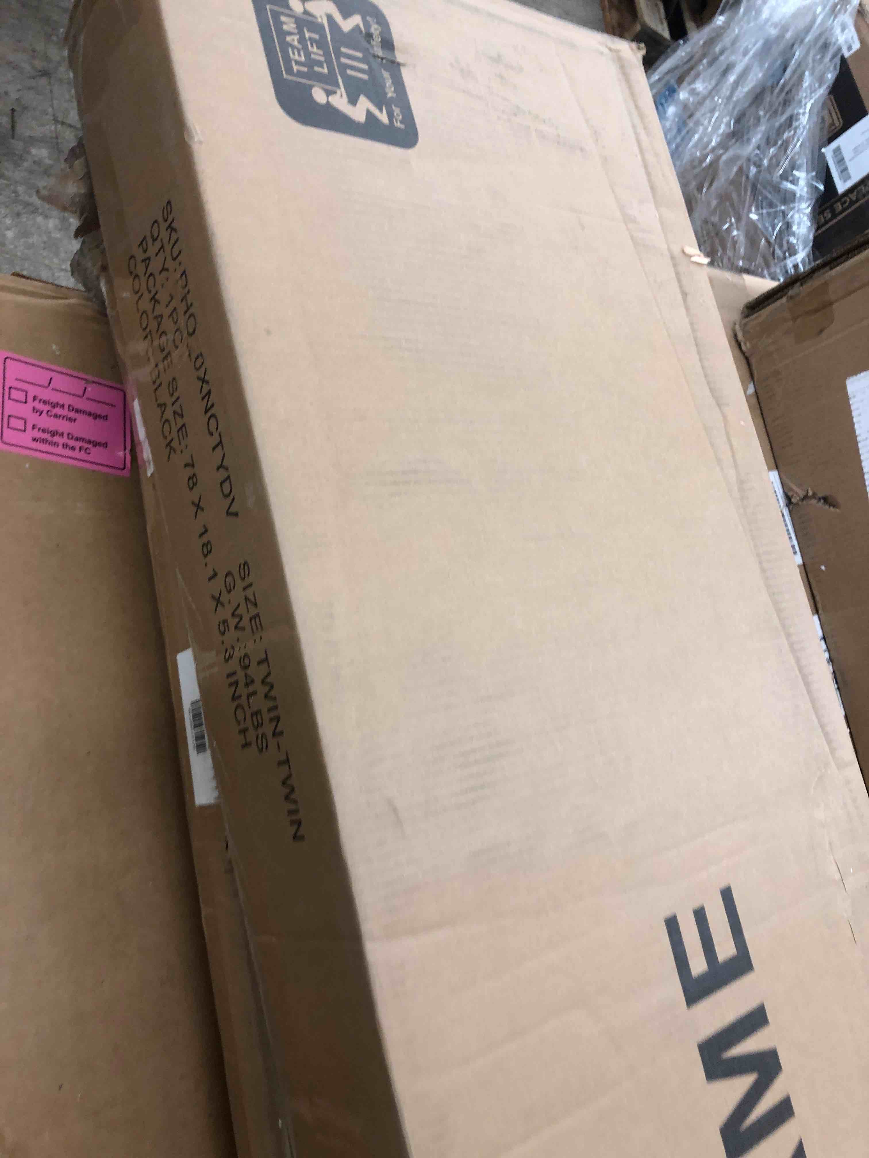 https://s3.amazonaws.com/lotting-images-prod/phillipi/RED5117842_1713380562585.jpeg