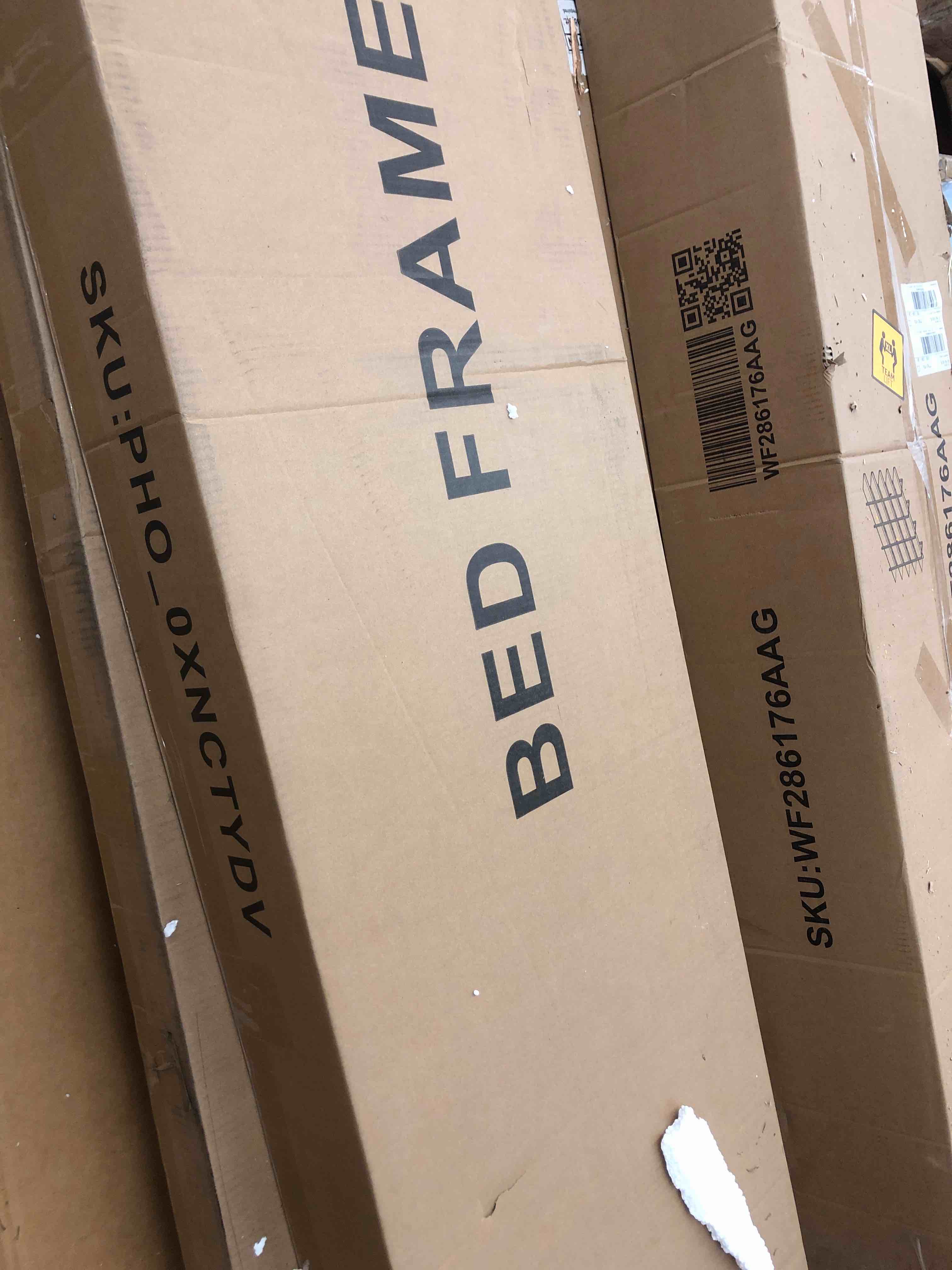 https://s3.amazonaws.com/lotting-images-prod/phillipi/RED5117842_1713380564161.jpeg